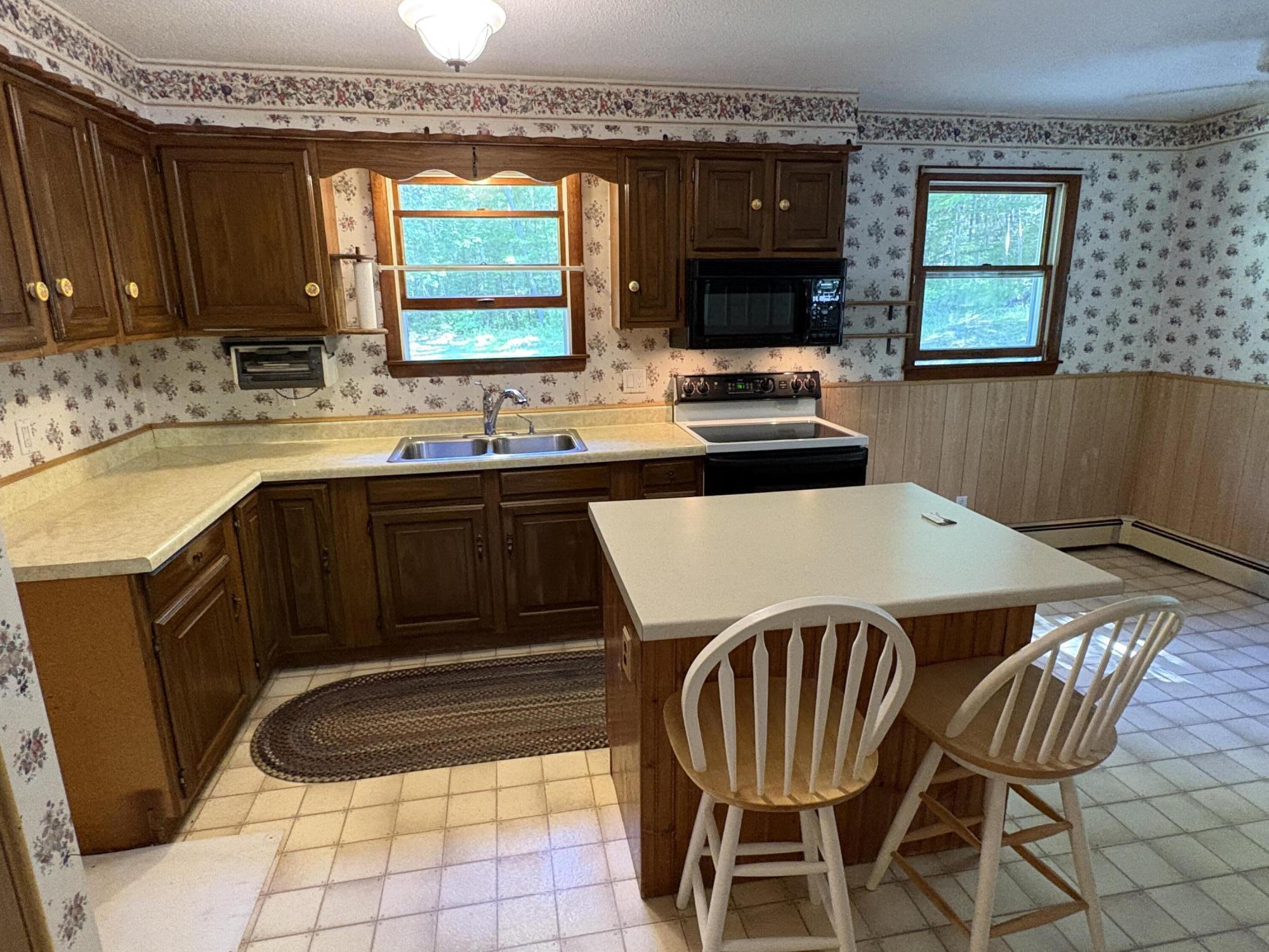 16 Evergreen Estates Road