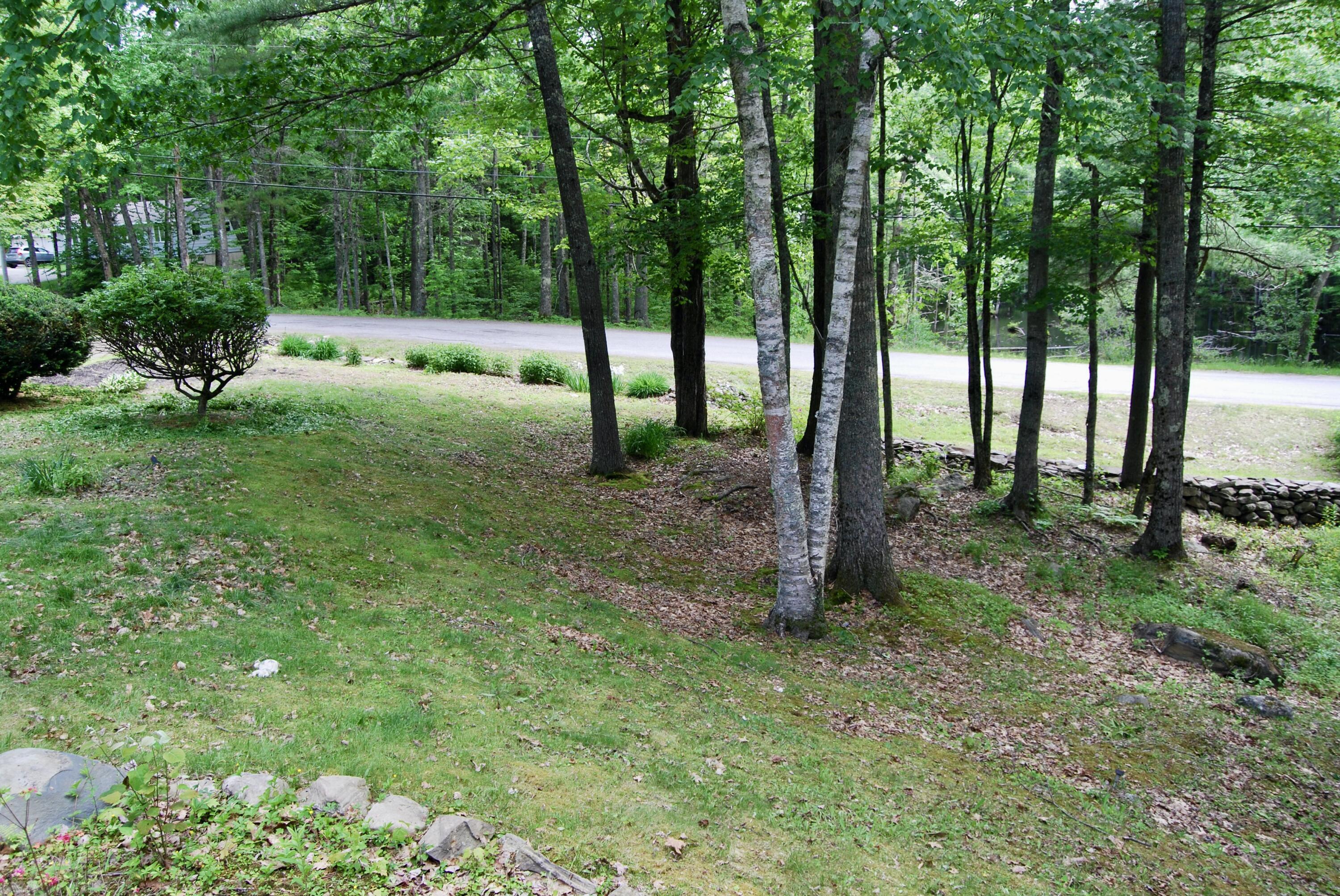 16 Evergreen Estates Road