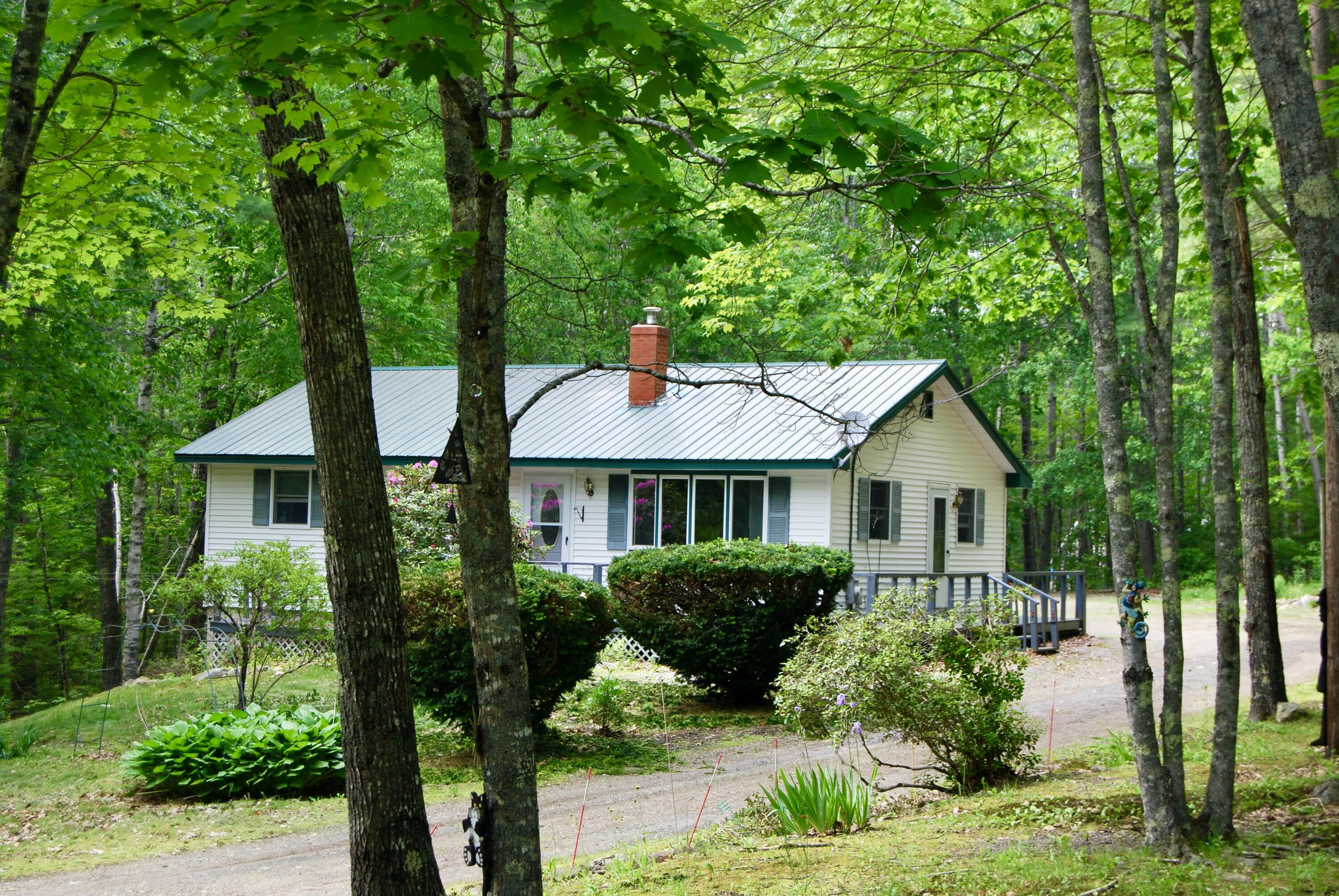 16 Evergreen Estates Road
