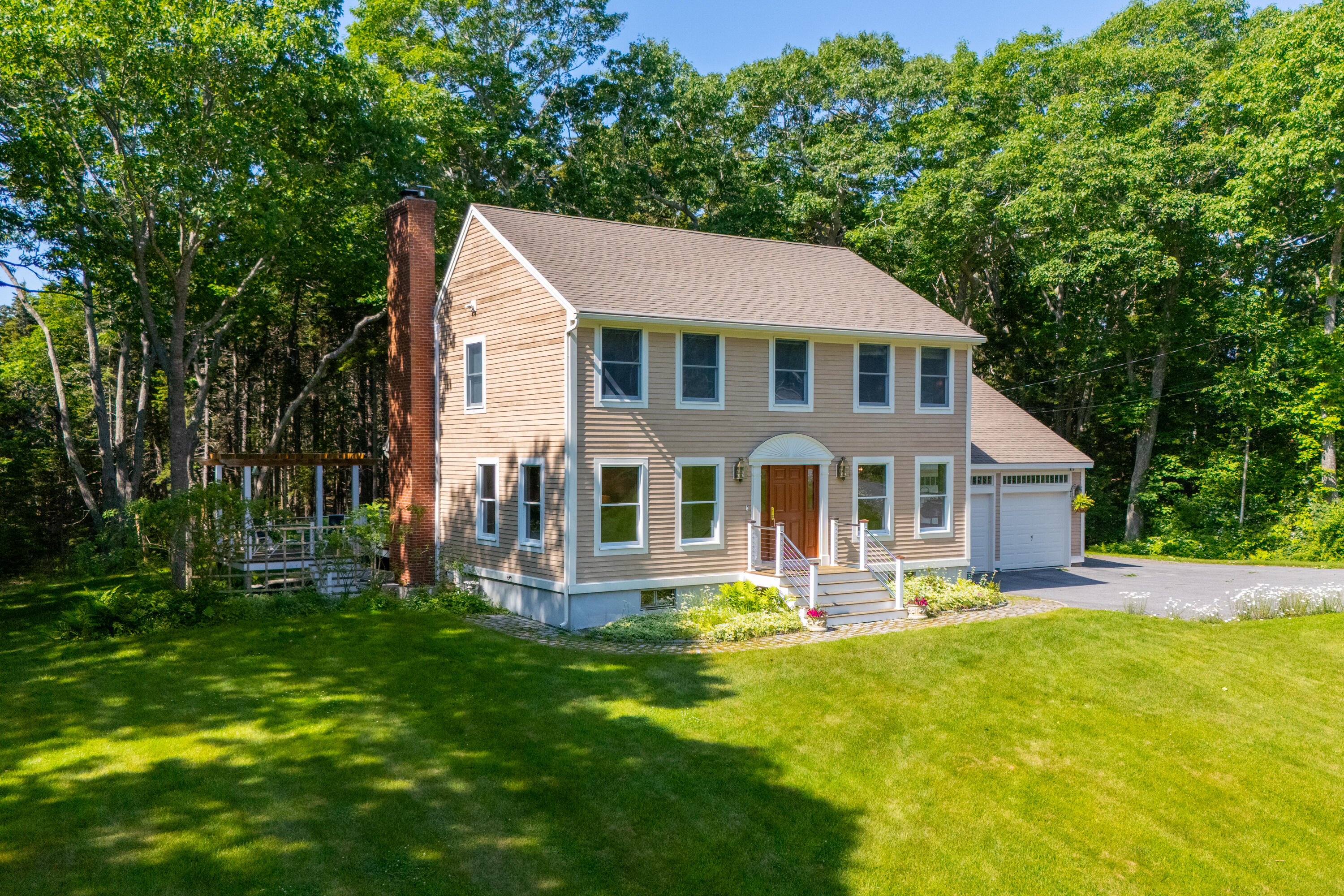 175 Two Lights Road