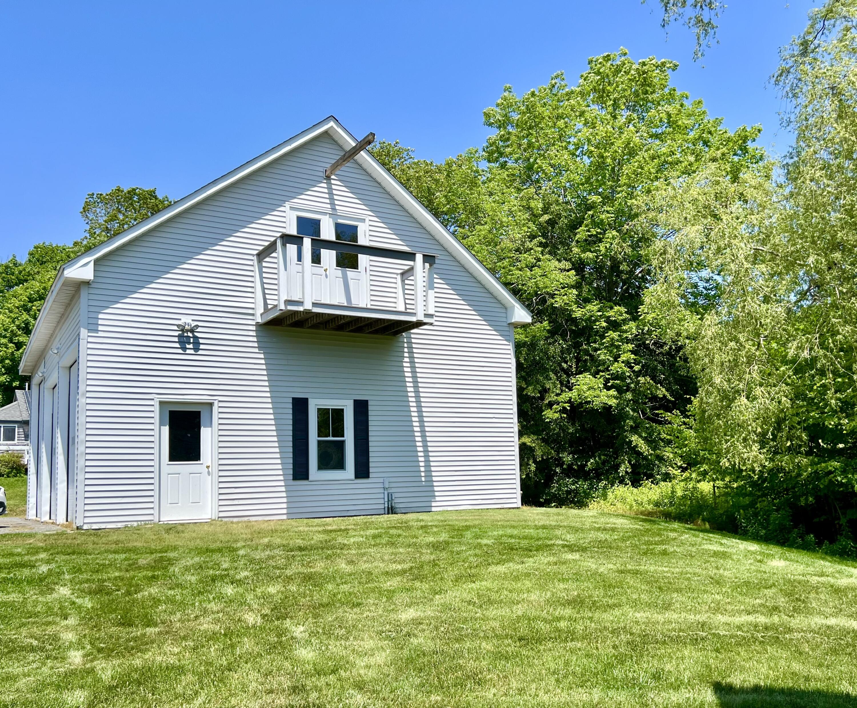 89 Clark Point Road