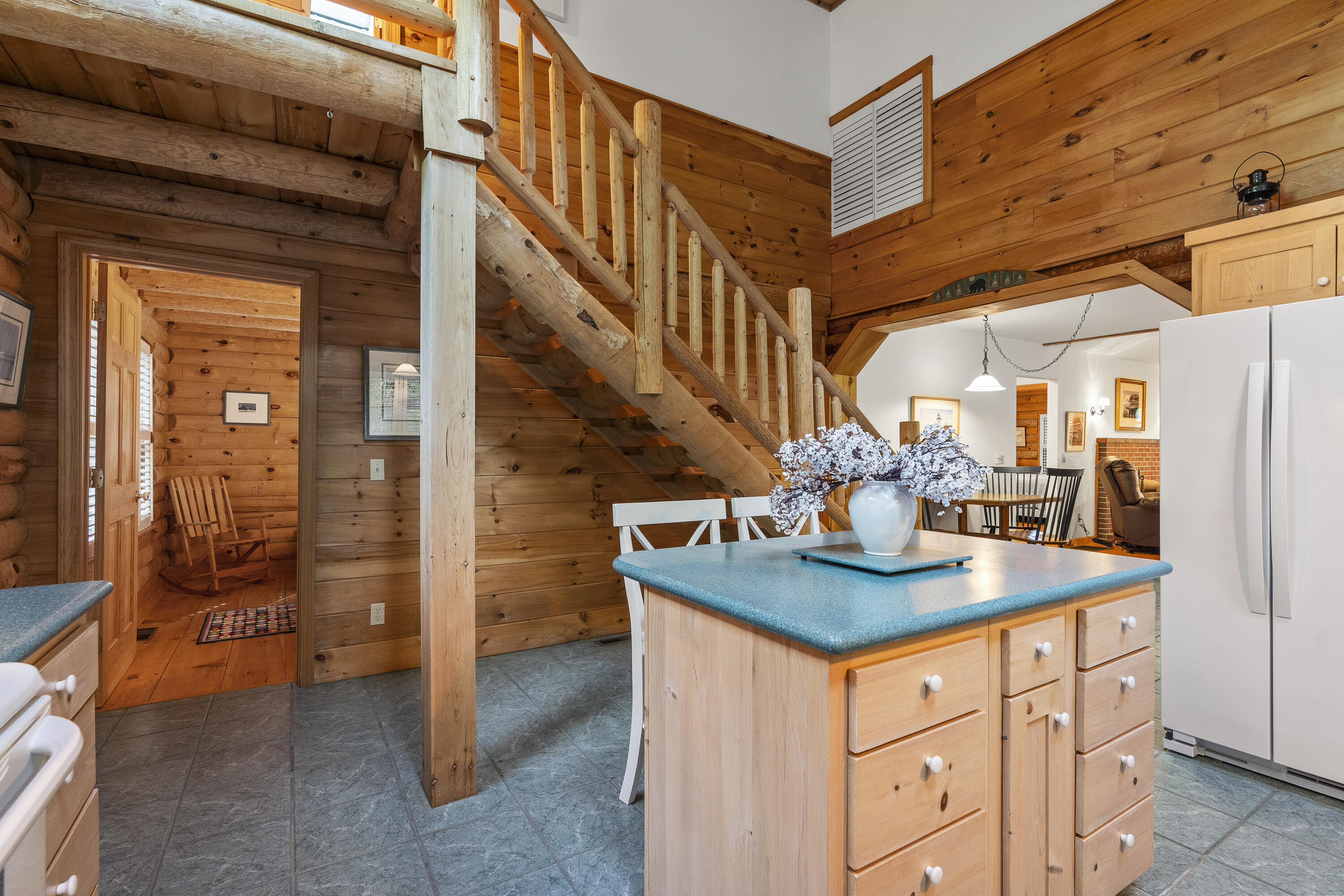 19 Fox Lane