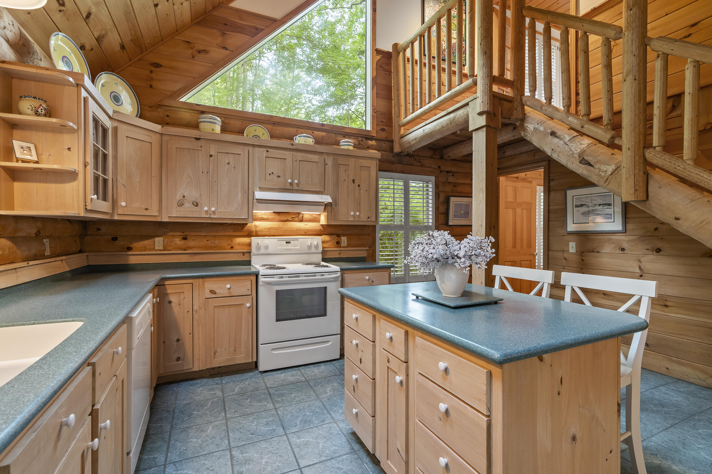 19 Fox Lane