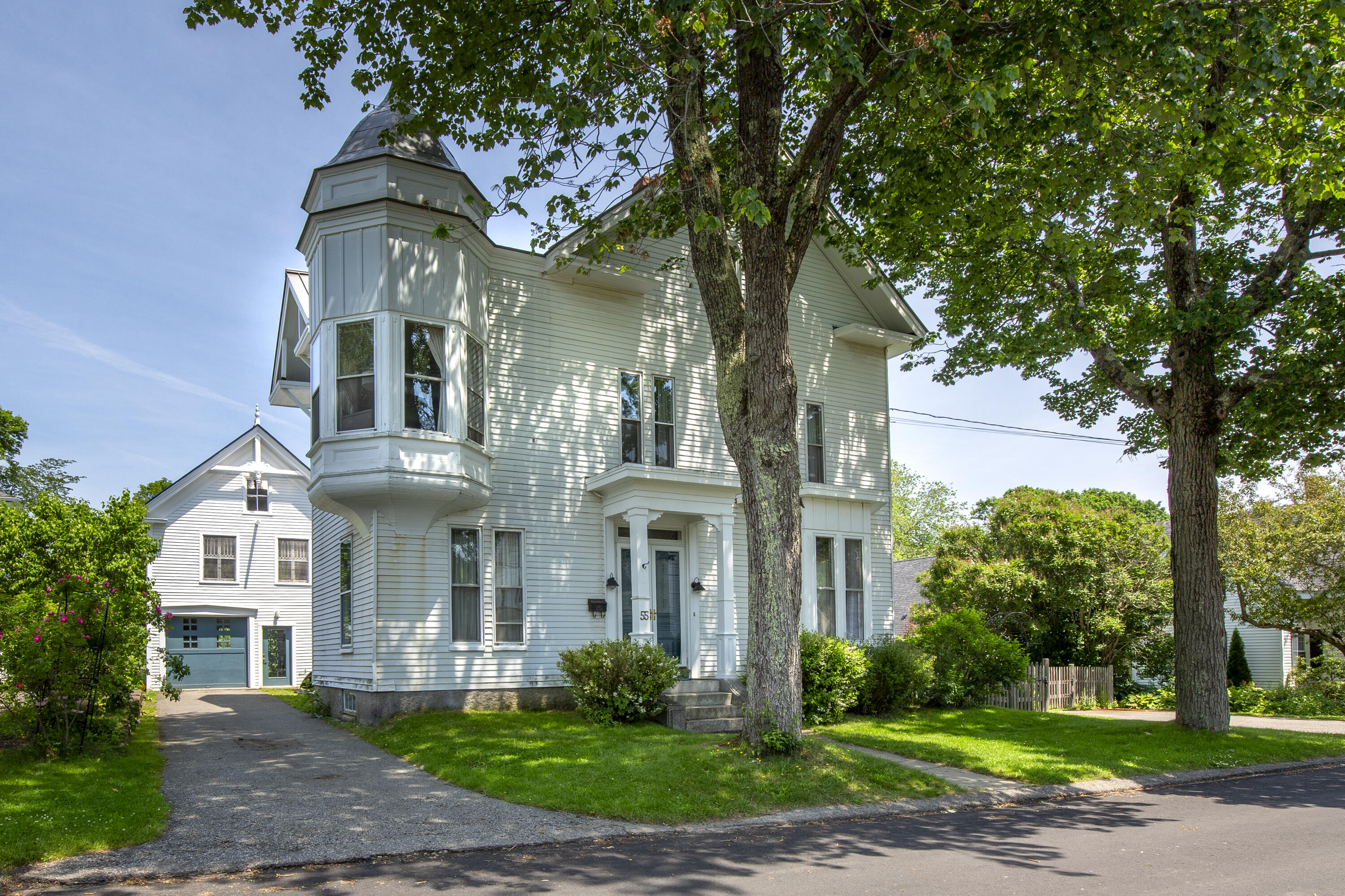 55 Masonic Street