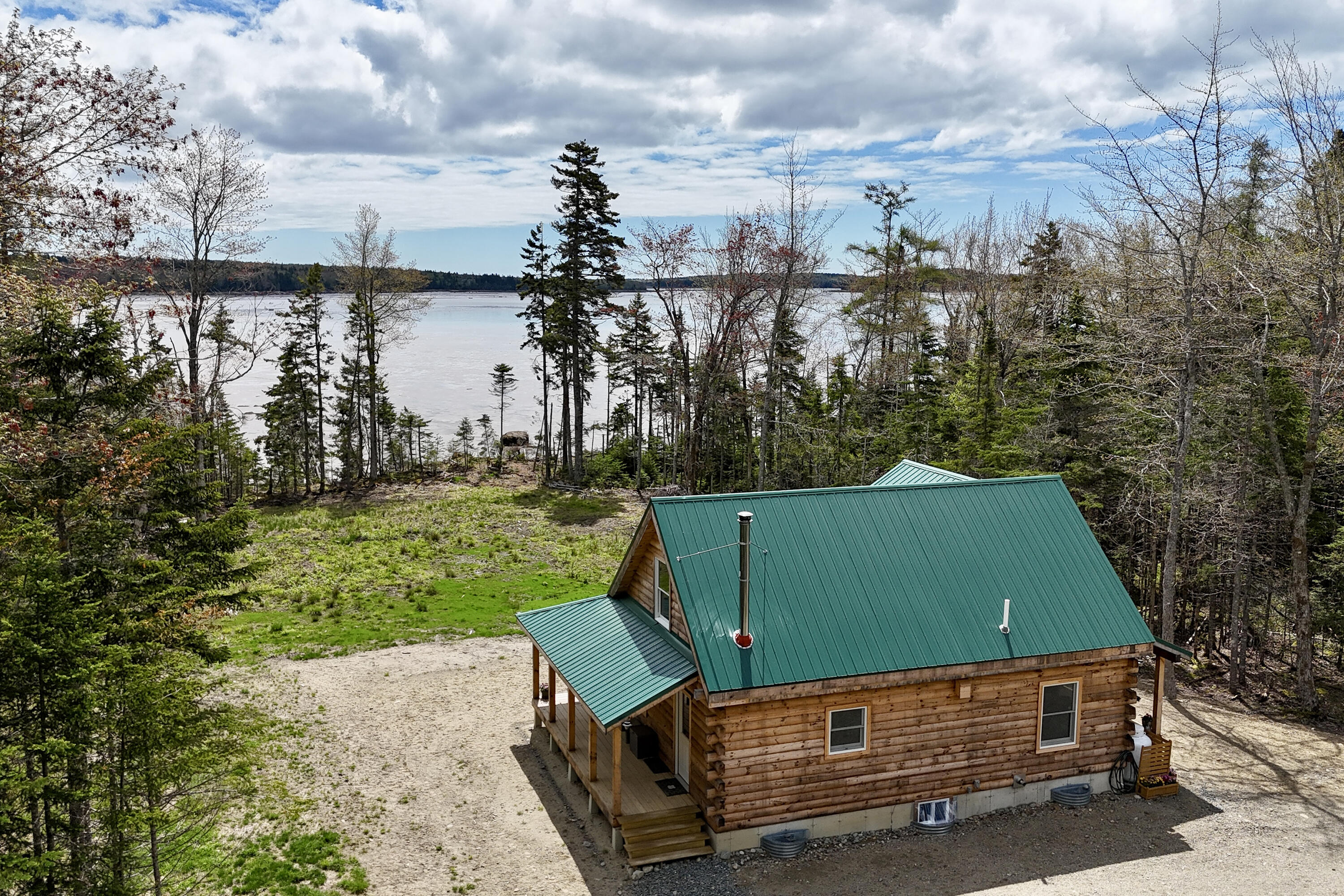 230 Oak Point Road