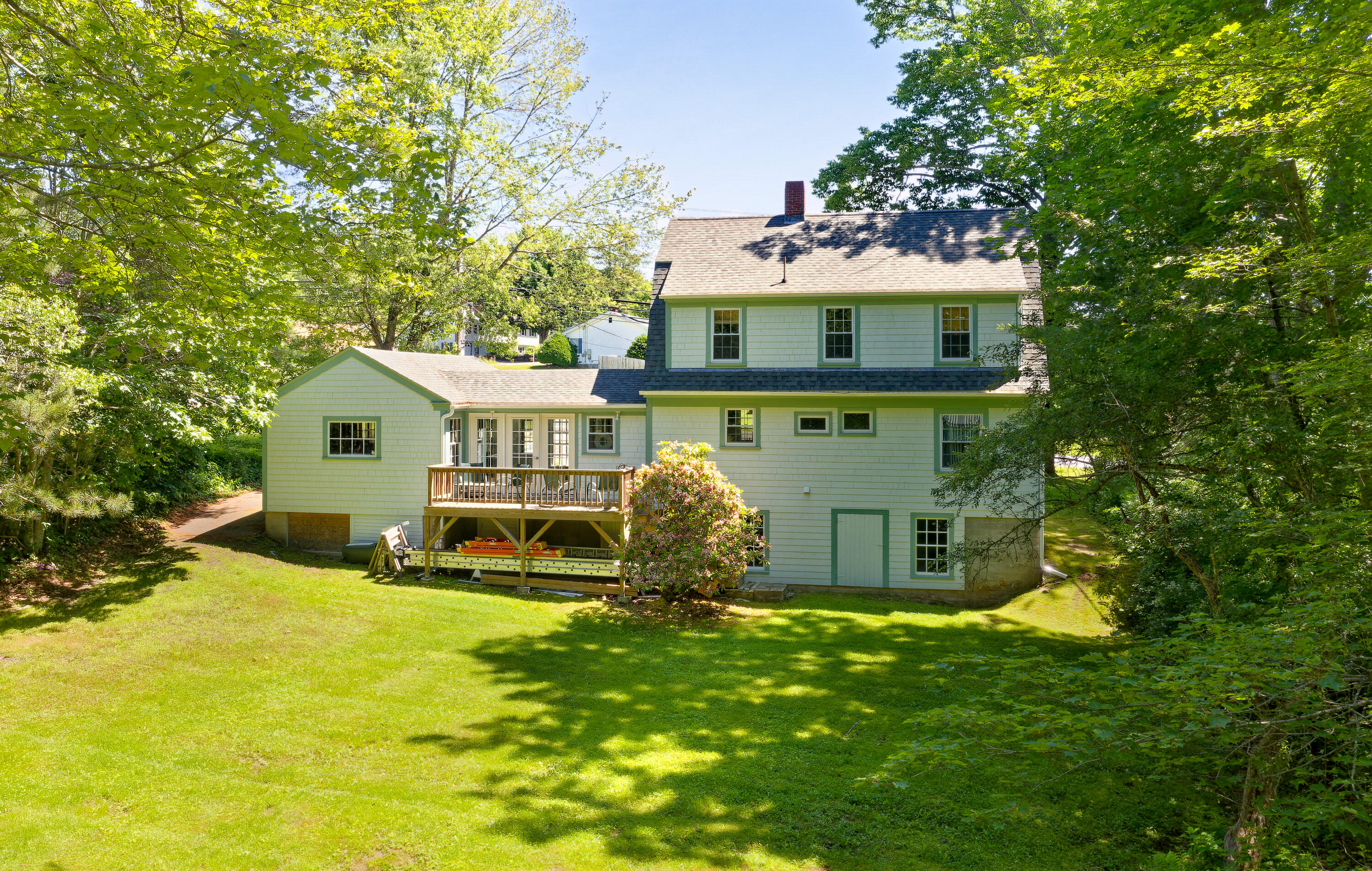 302 Townsend Avenue