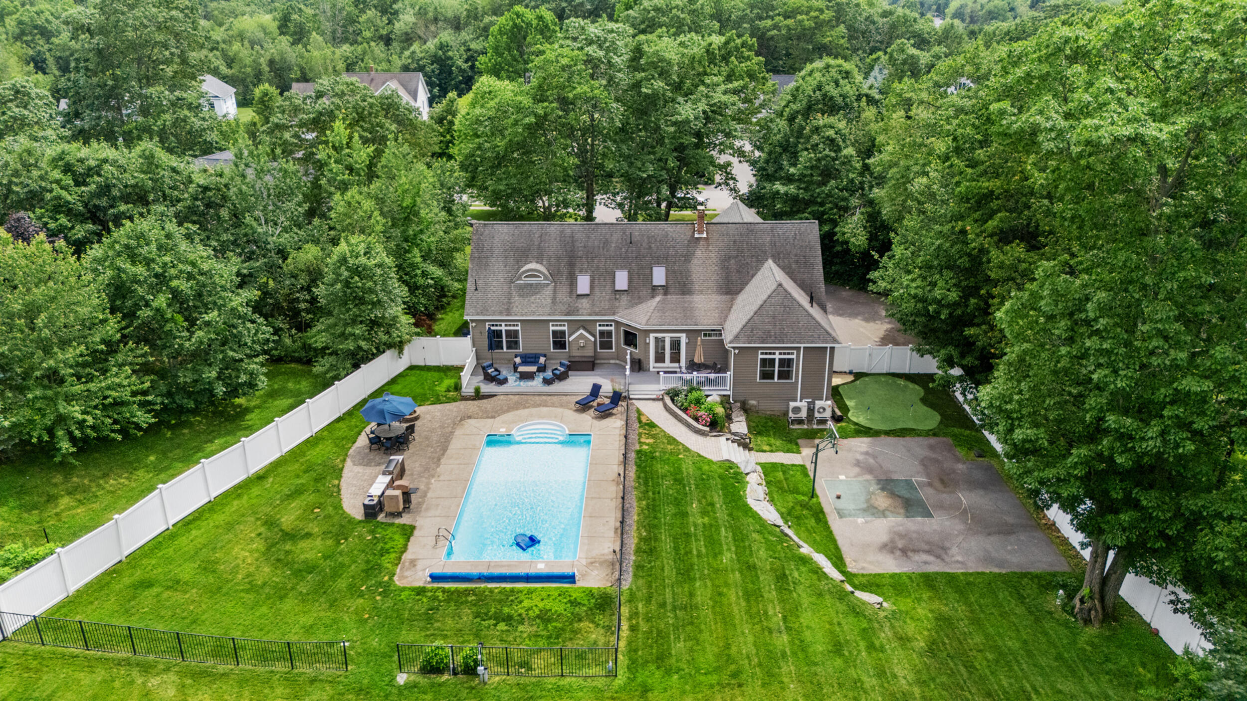 18 Colchester Drive