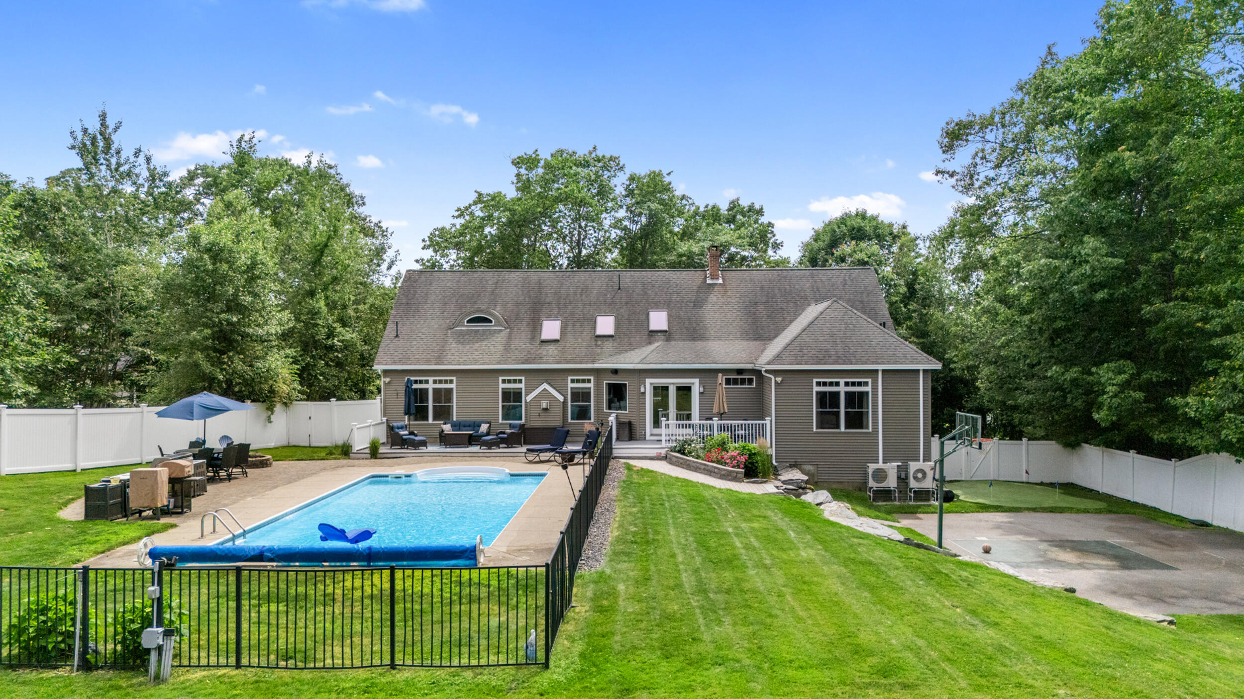 18 Colchester Drive
