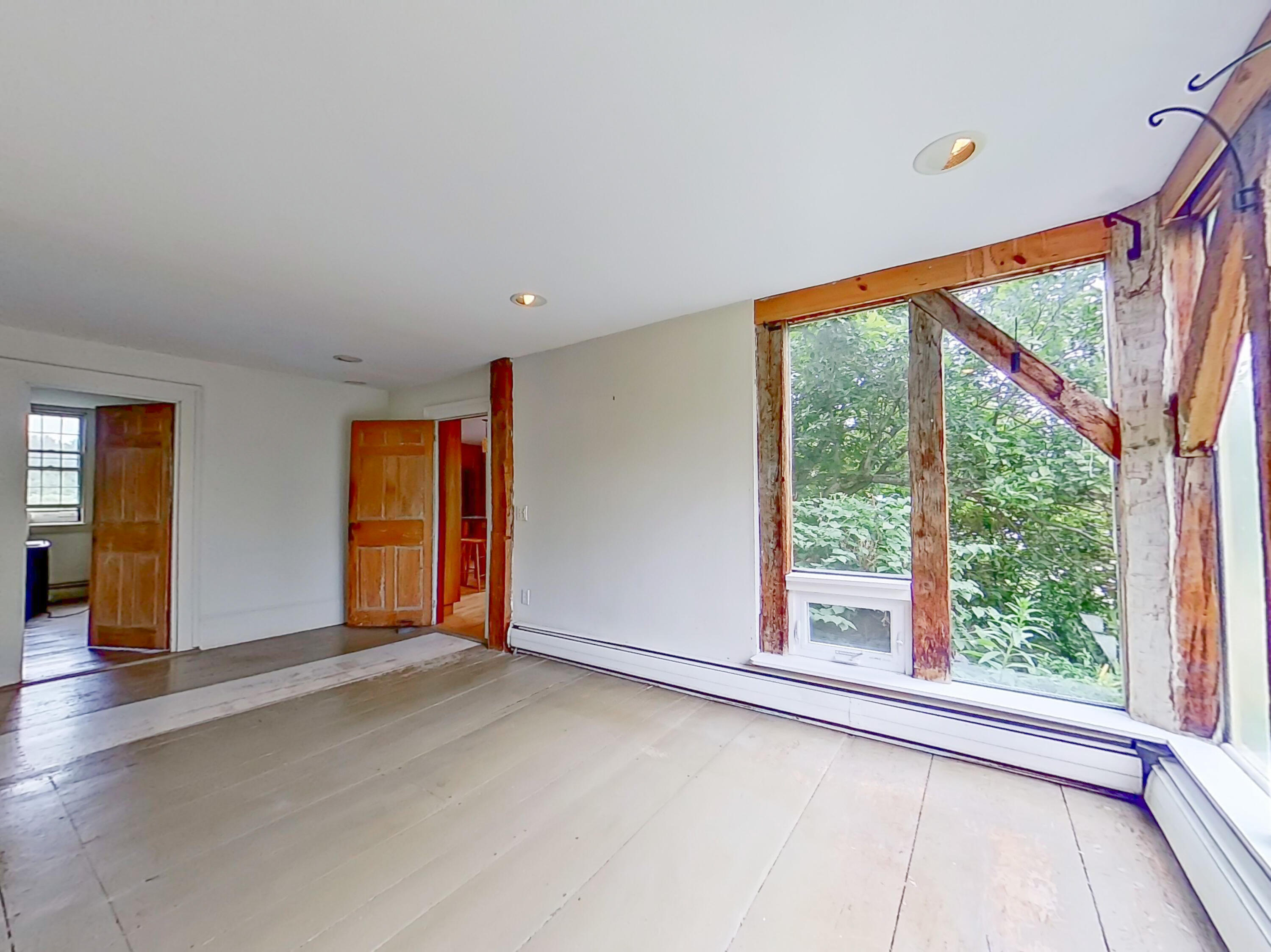 549 Litchfield Road