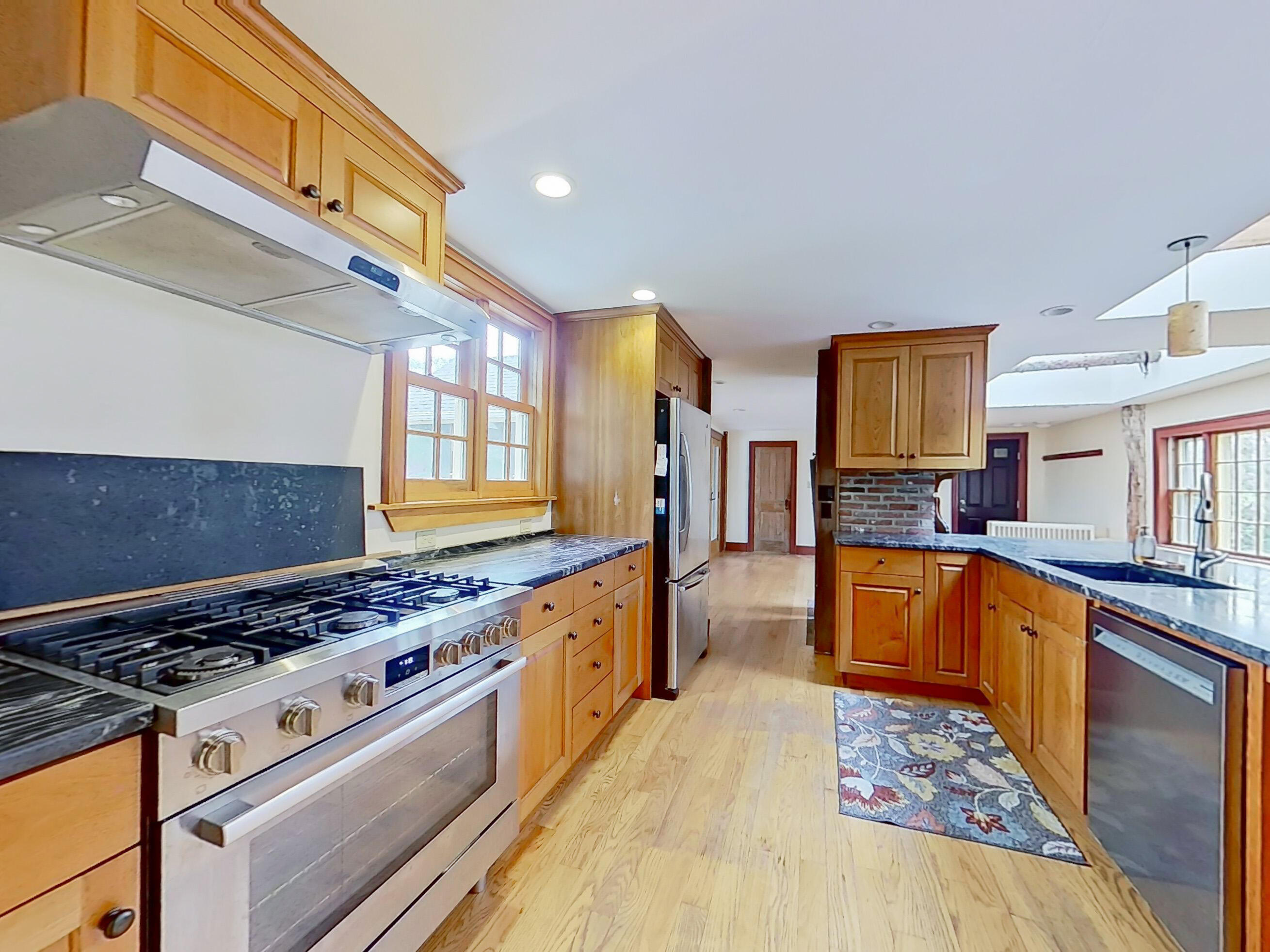 549 Litchfield Road
