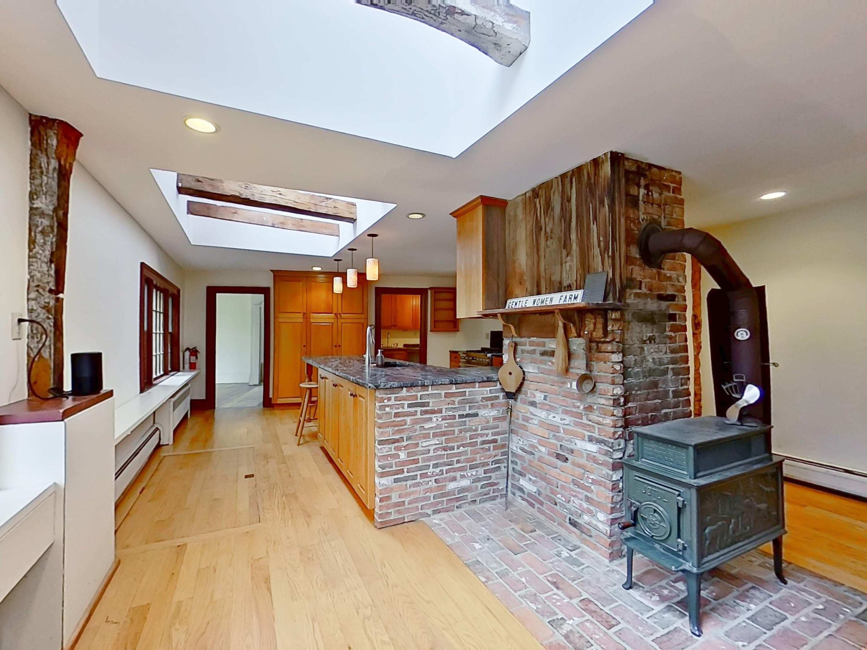 549 Litchfield Road