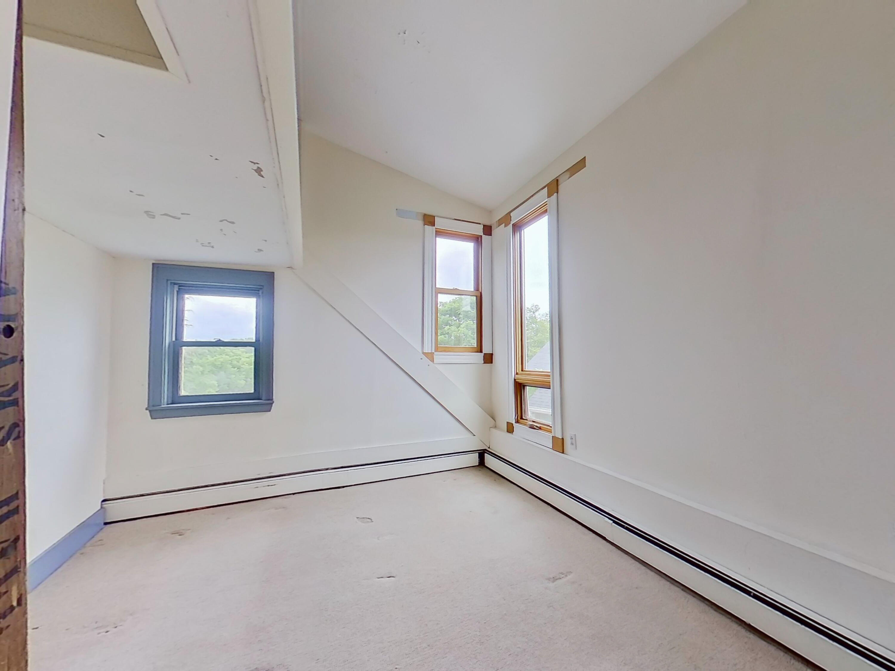 549 Litchfield Road