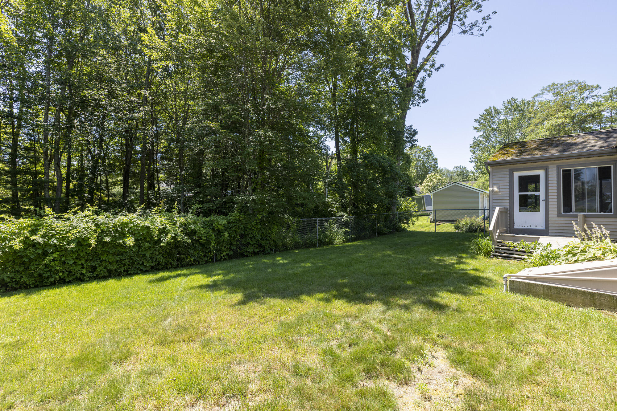10 Martin Avenue