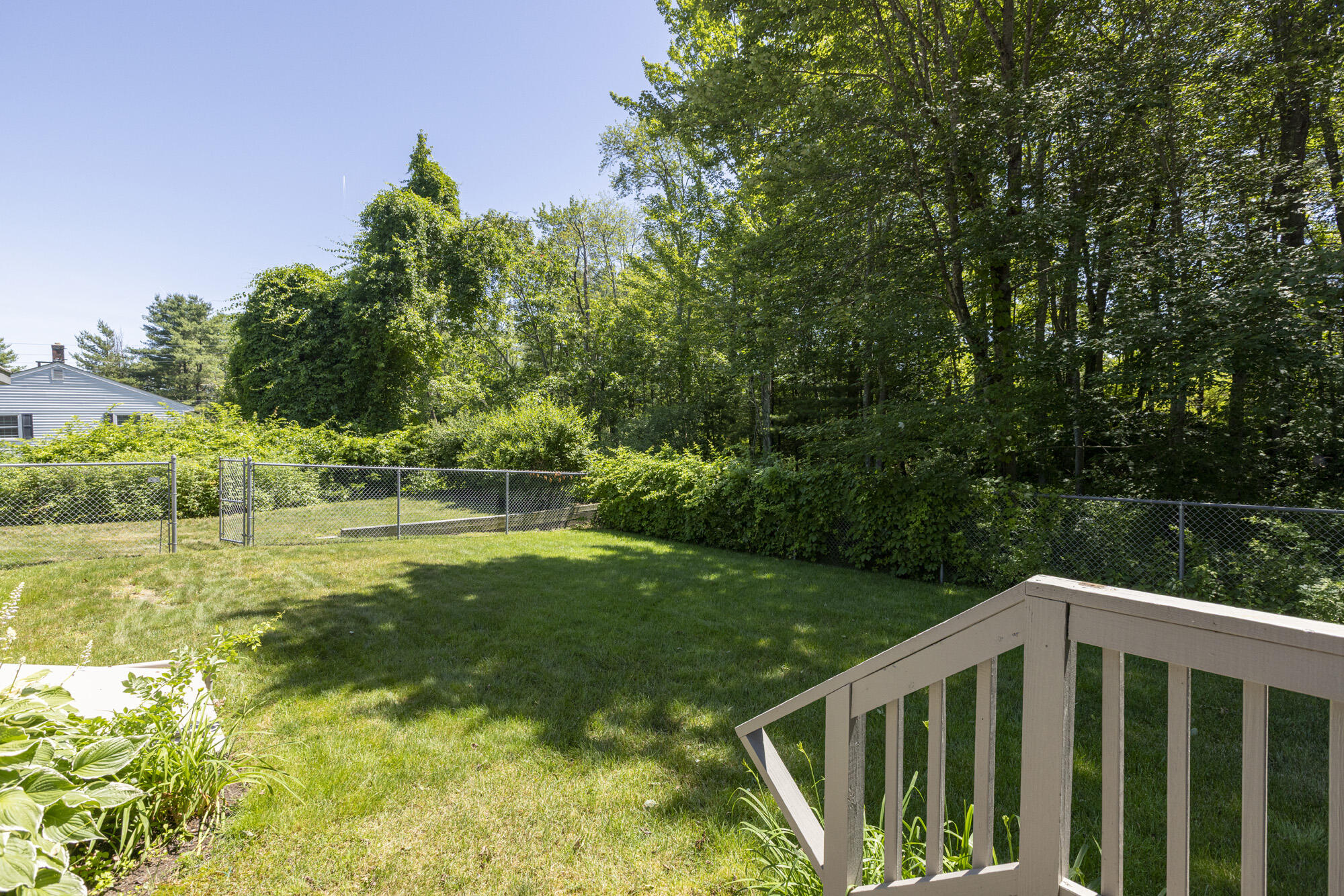 10 Martin Avenue