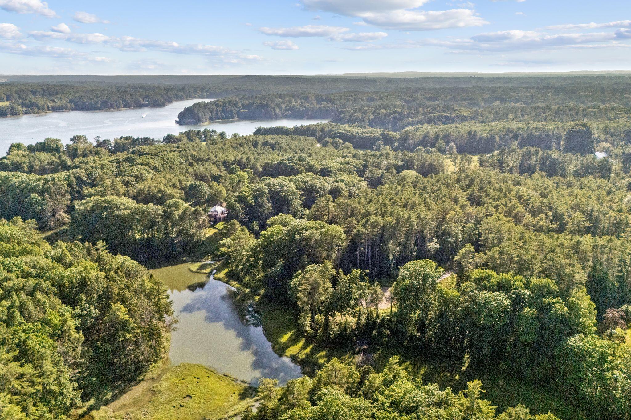 29 Crows Nest Drive