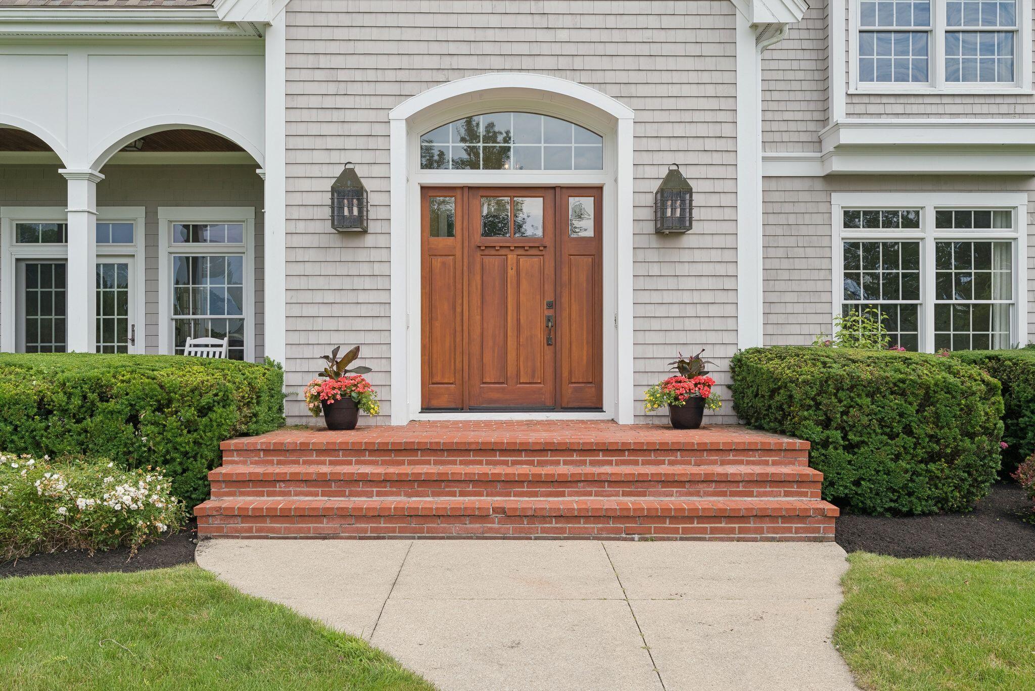 6 Ebb Tide Drive