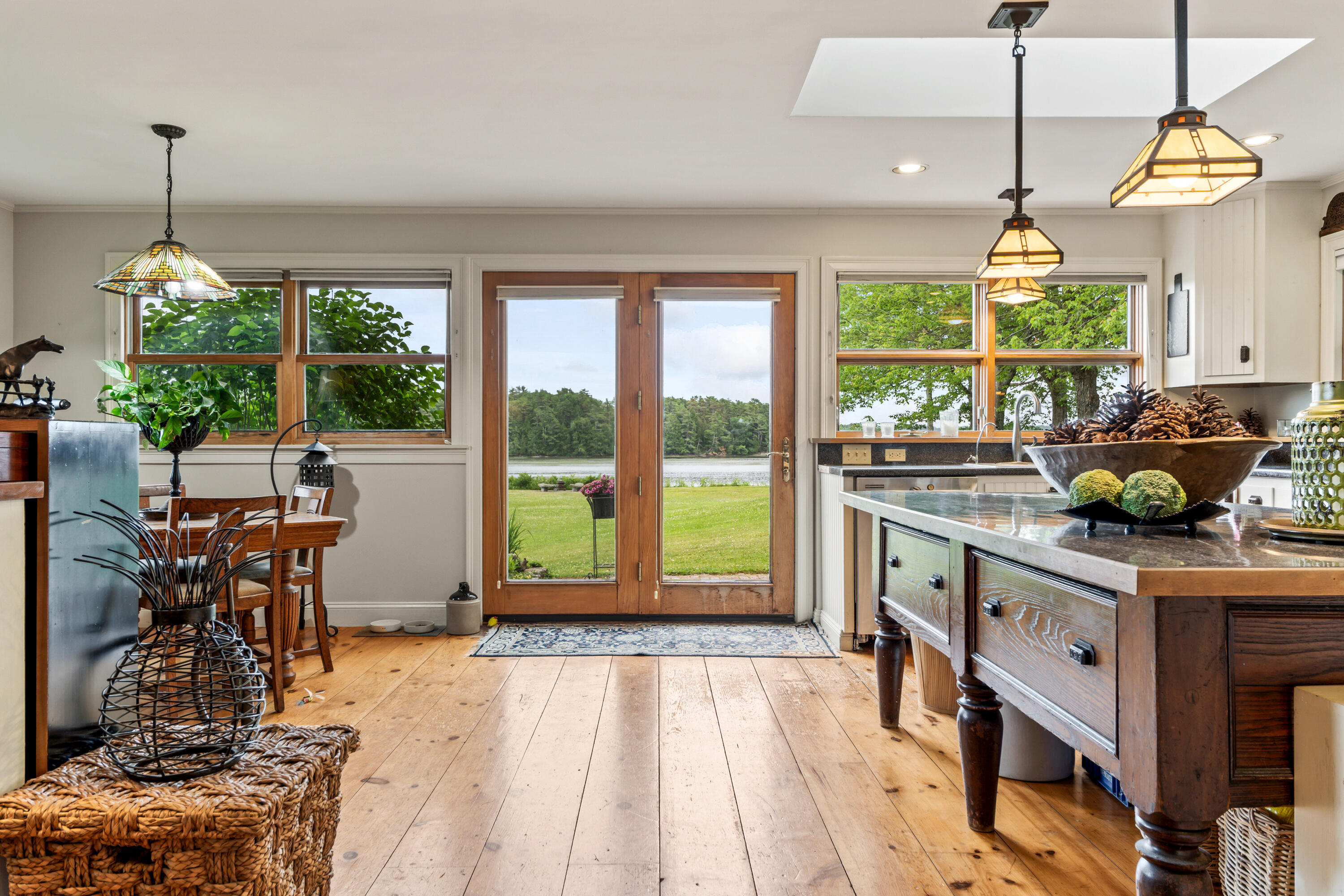 47 Island View Lane