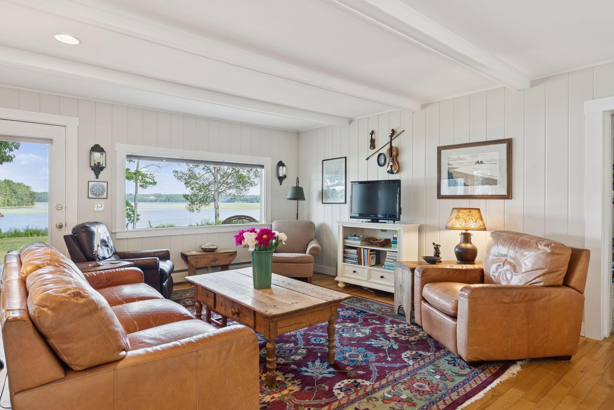 47 Island View Lane