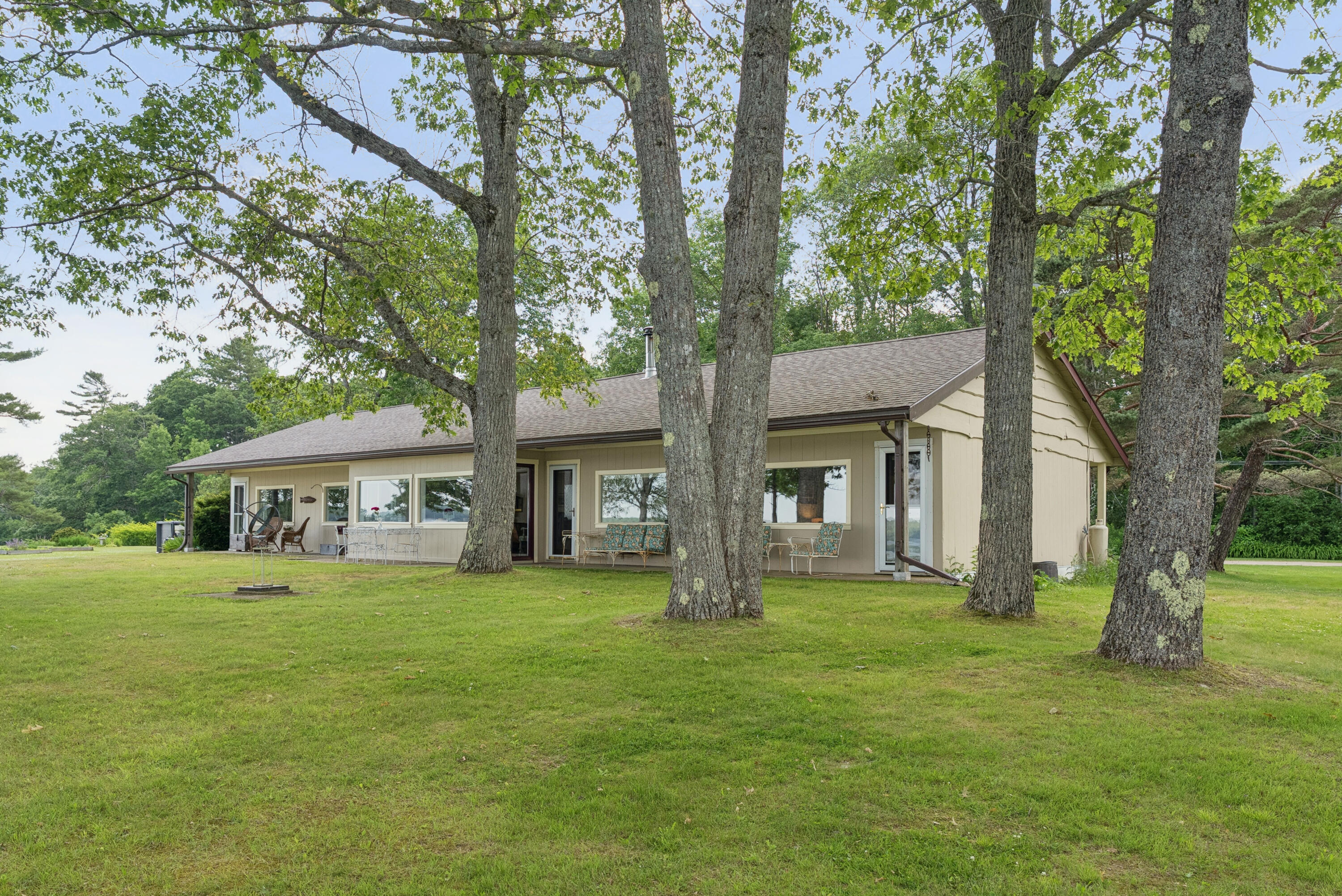 47 Island View Lane