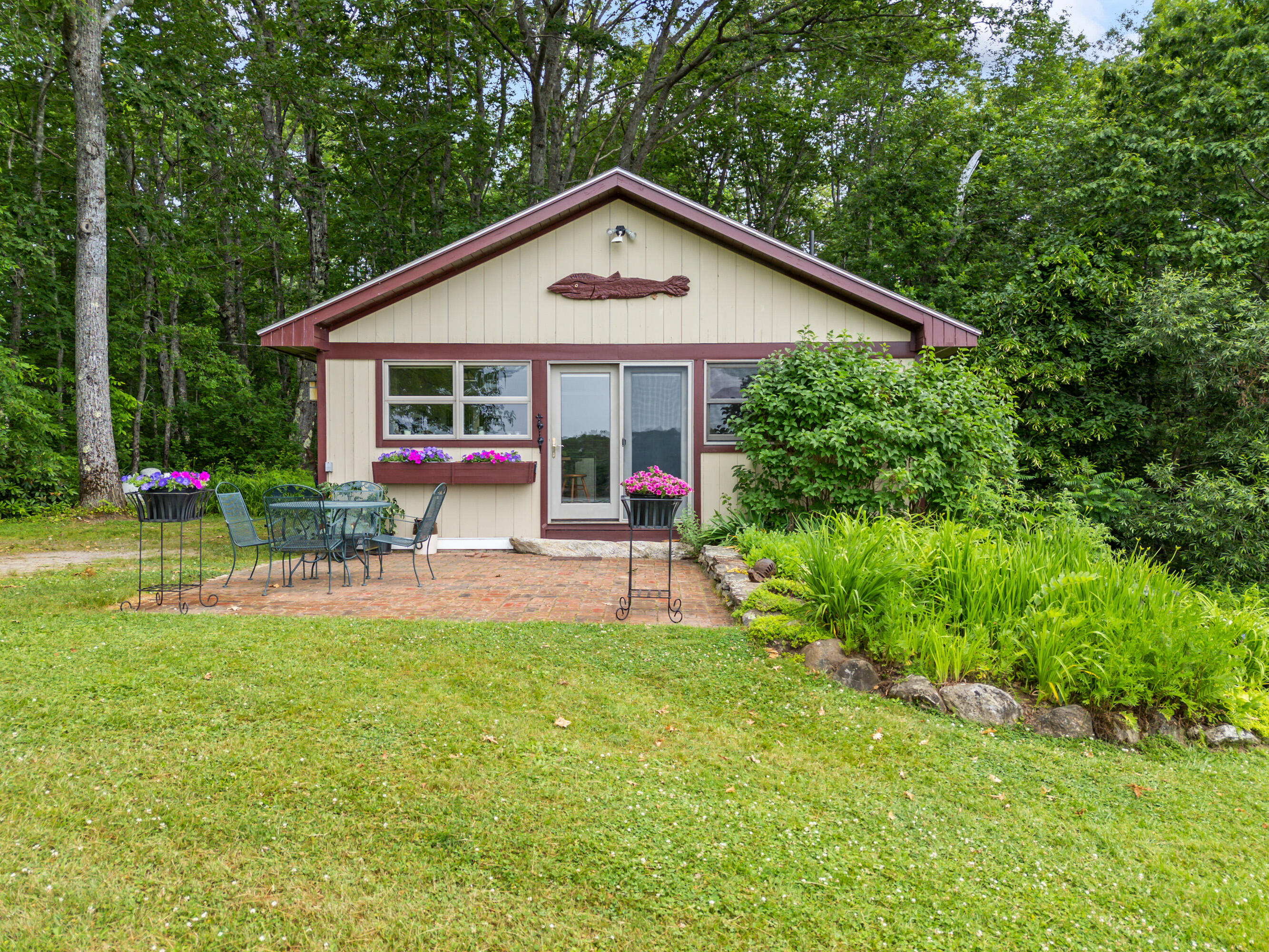 47 Island View Lane
