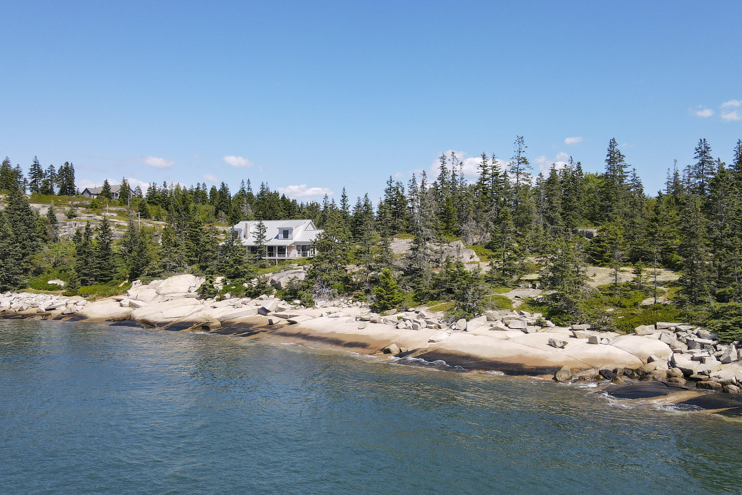 86 City Point Road