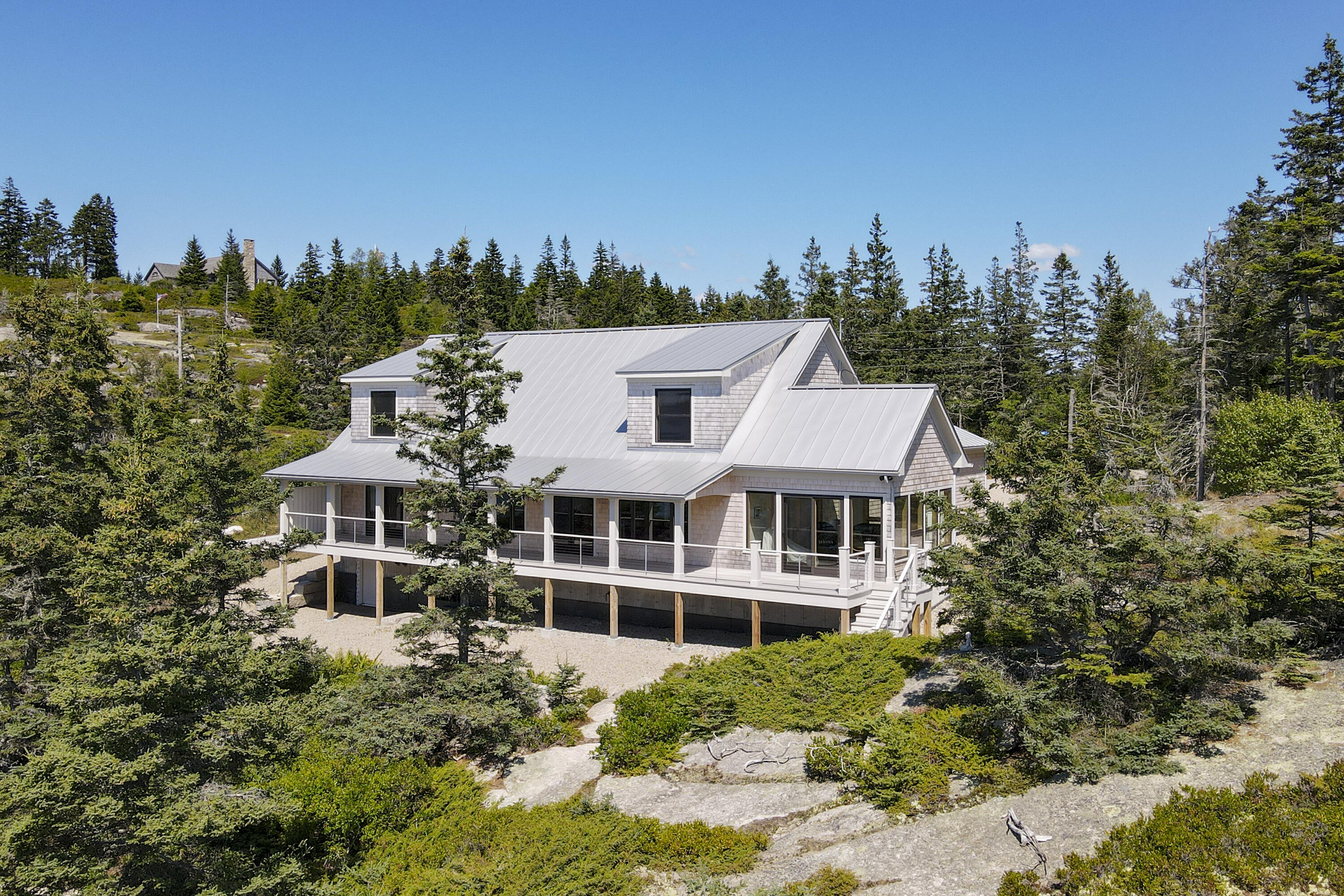 86 City Point Road