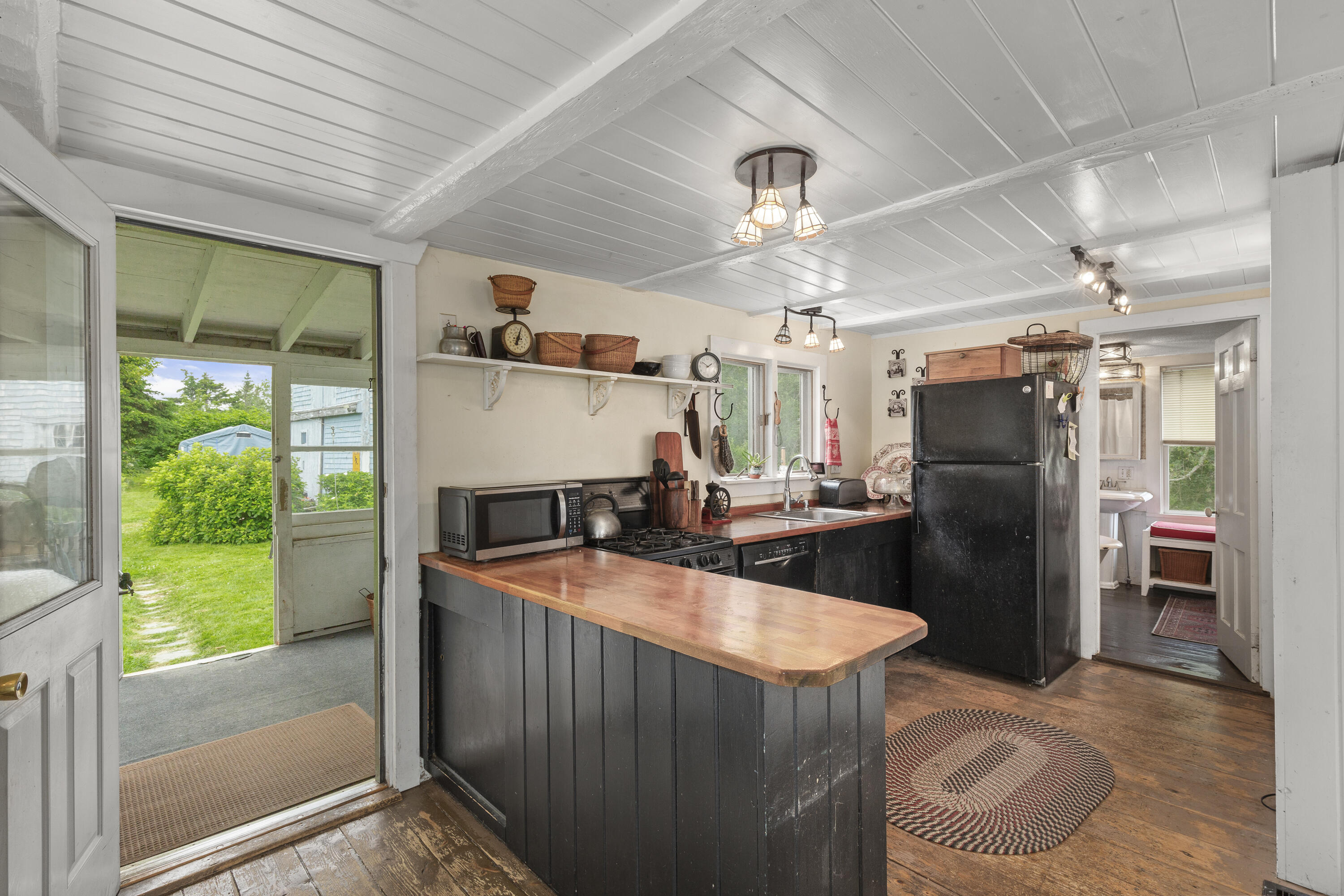 1056 Cape Jellison Road