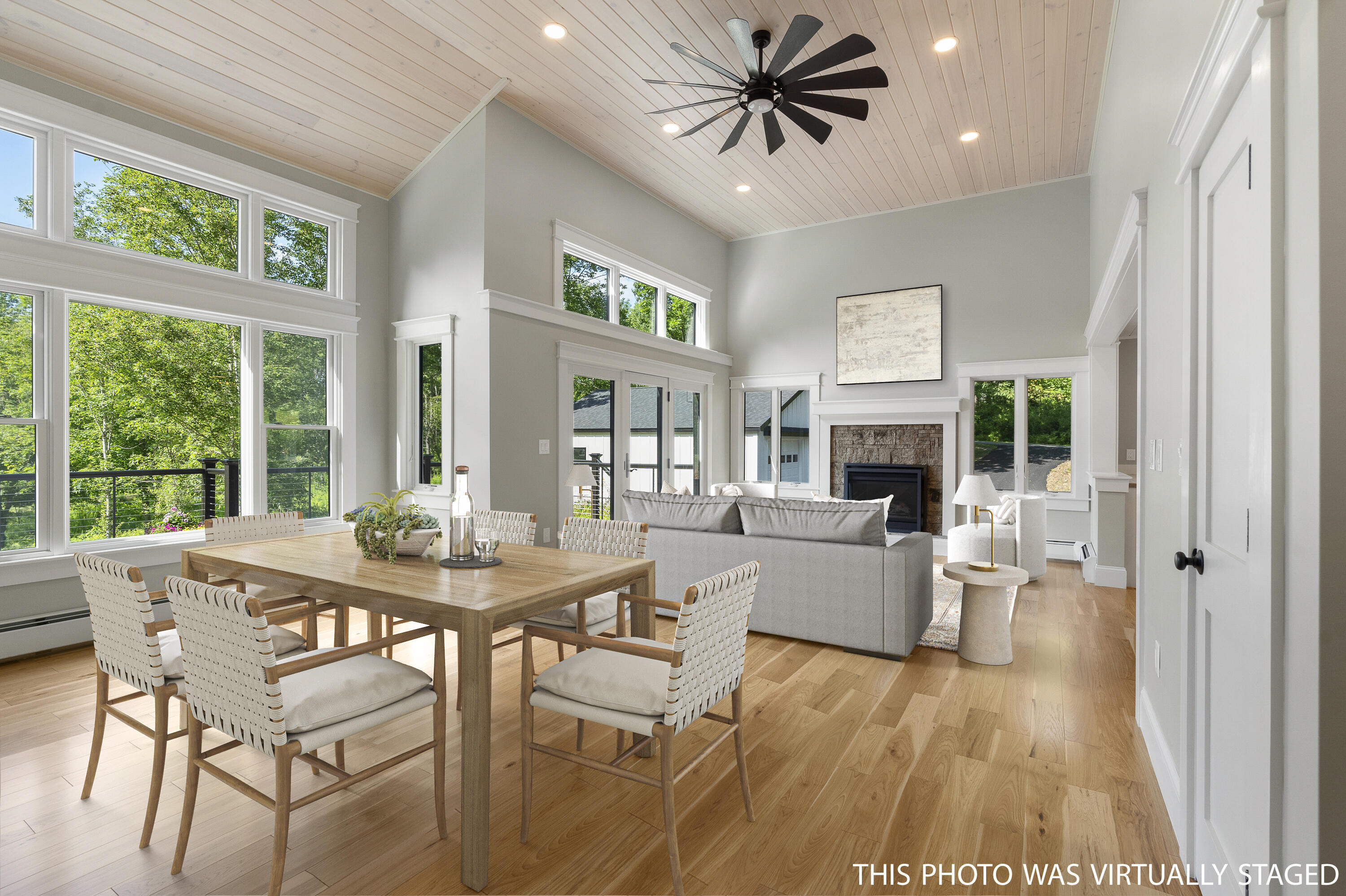 862 W Neck Road
