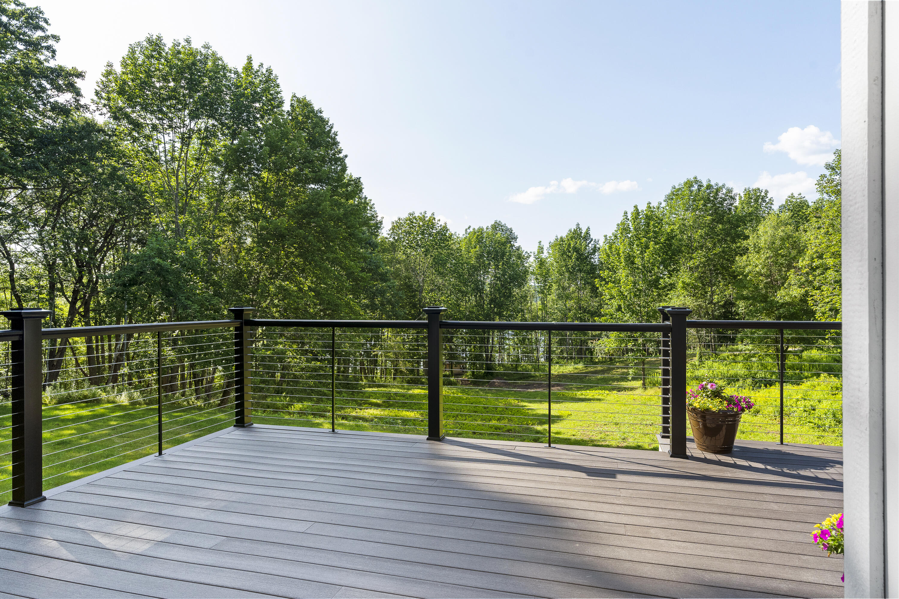 862 W Neck Road