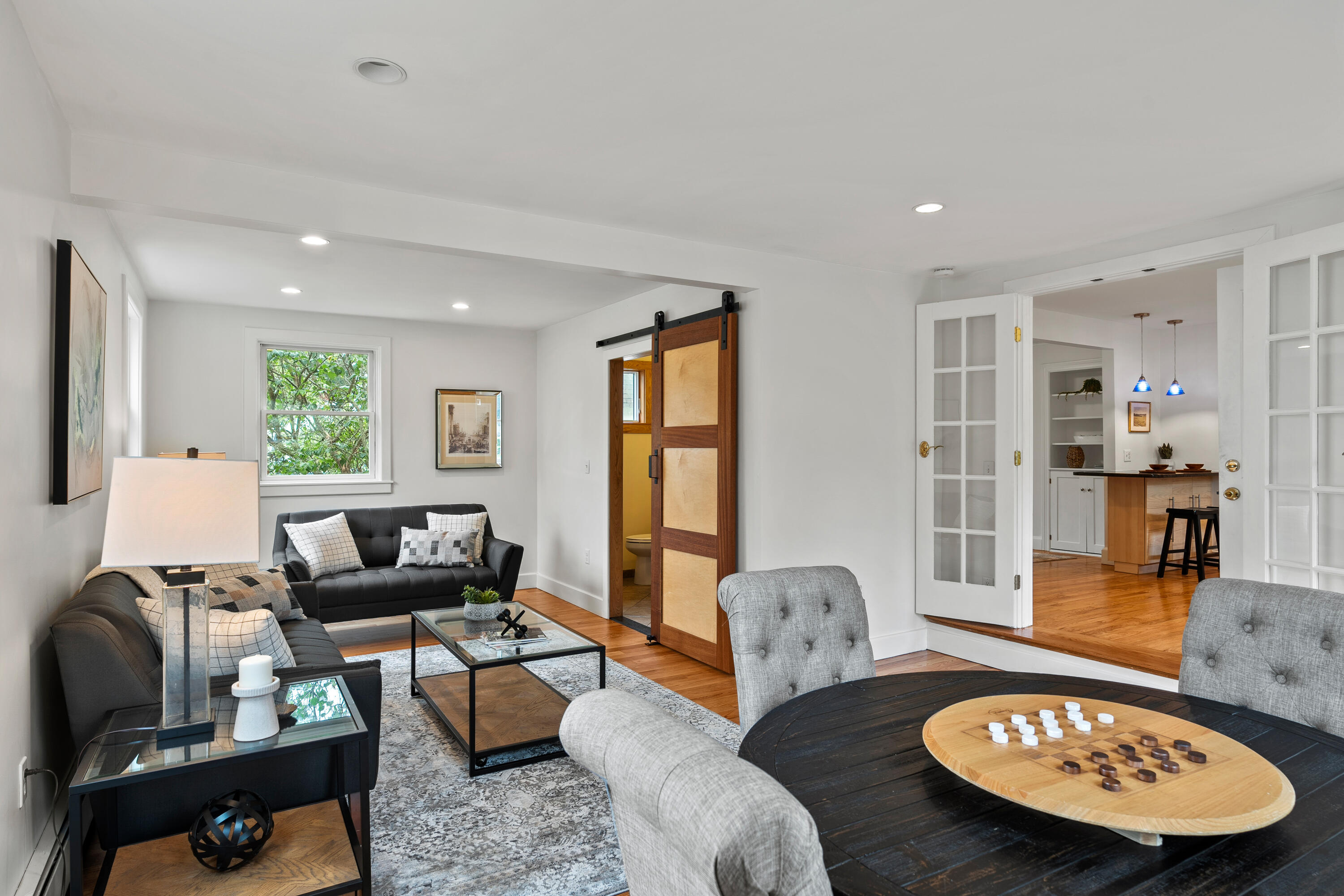 14 Charles Road