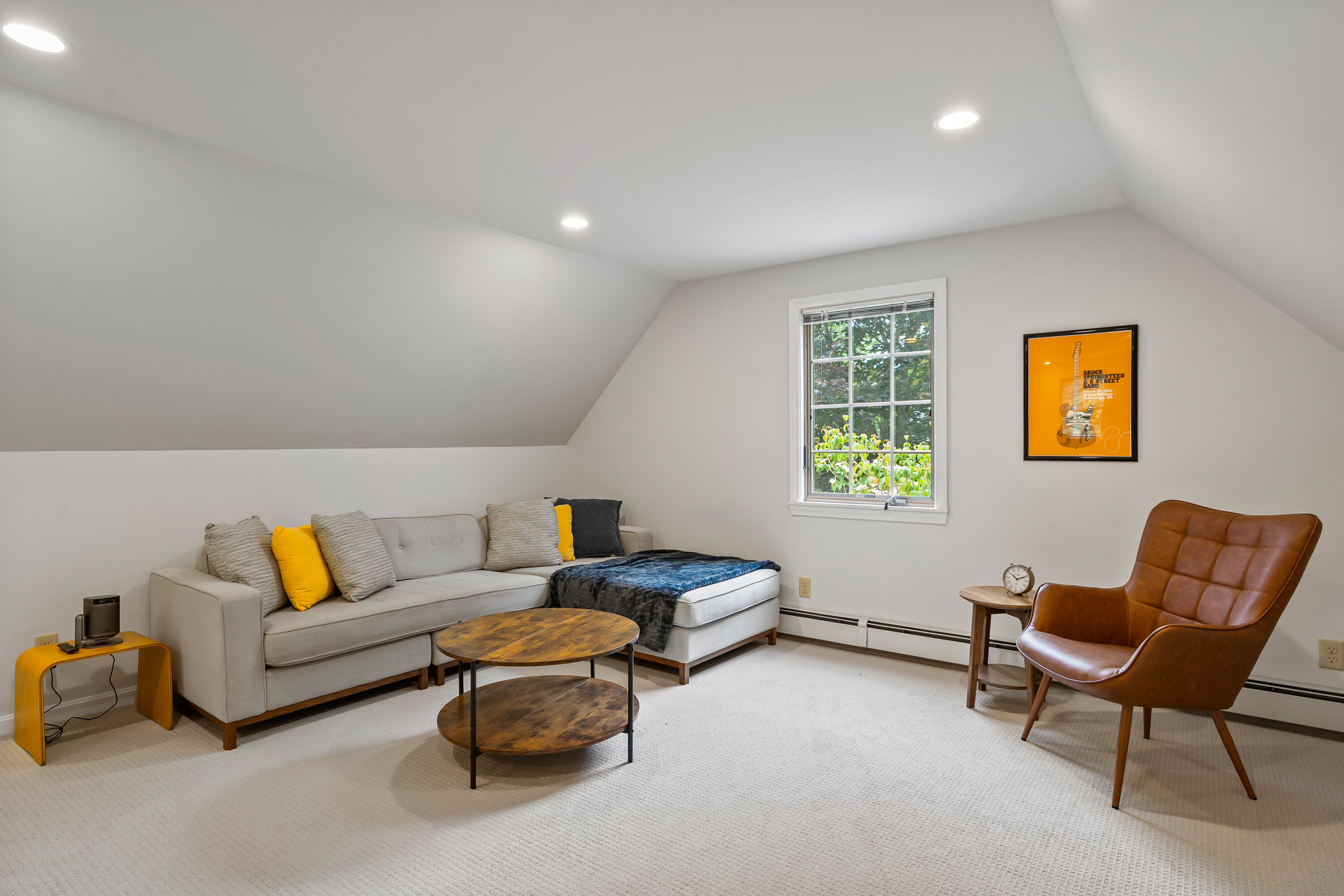 126 Applecrest Drive