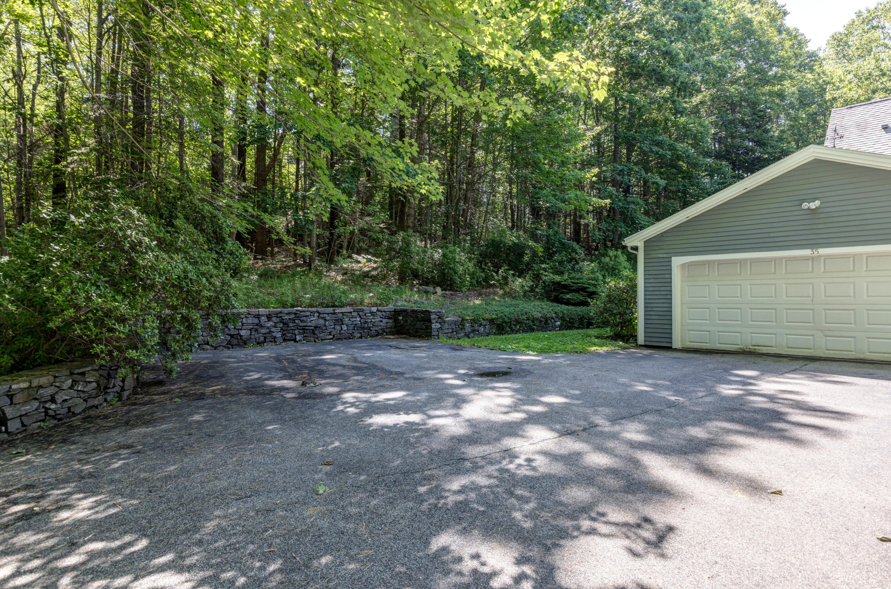 35 Schooner Ridge Road