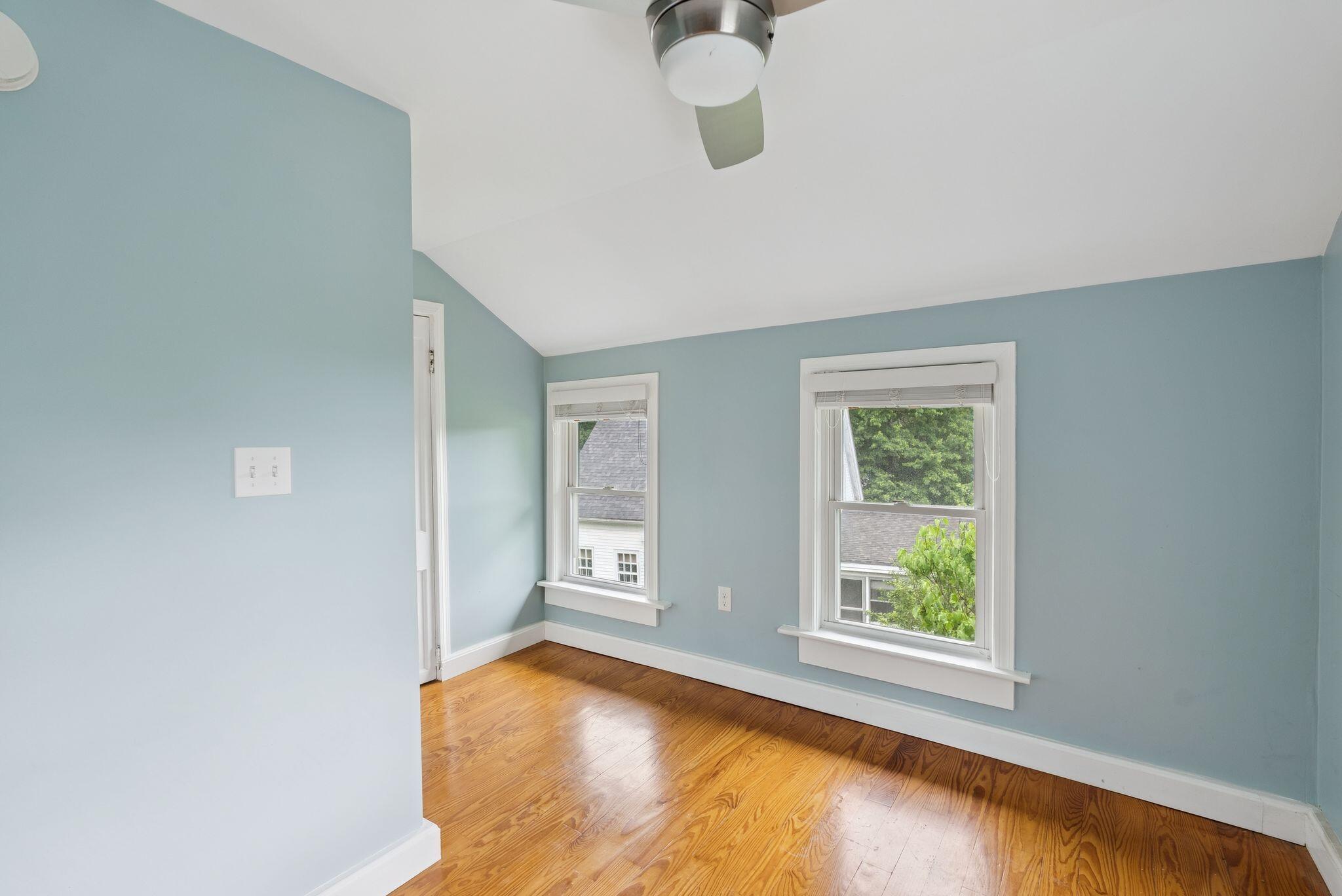 27 Hodge Street
