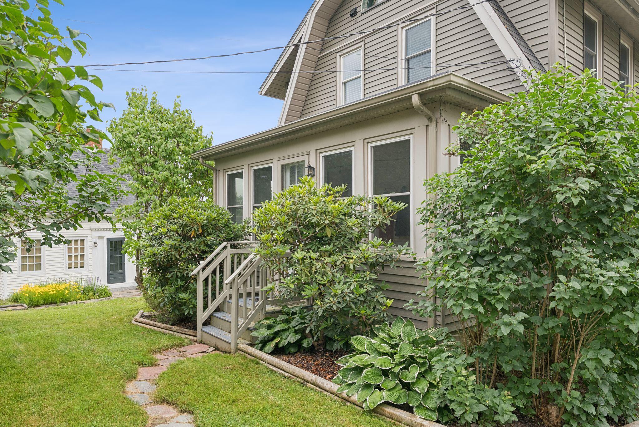 27 Hodge Street