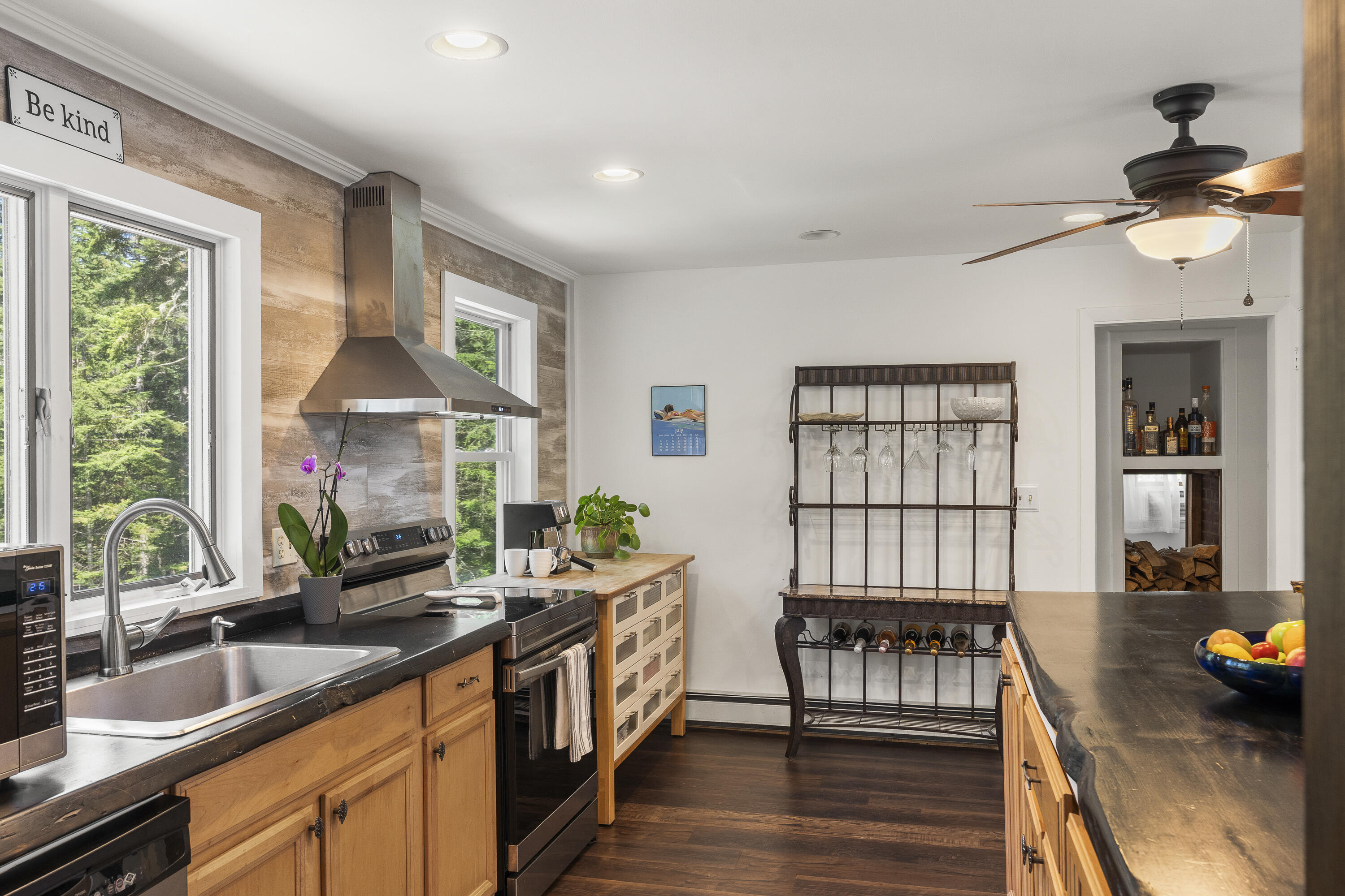 44 King Phillips Trail