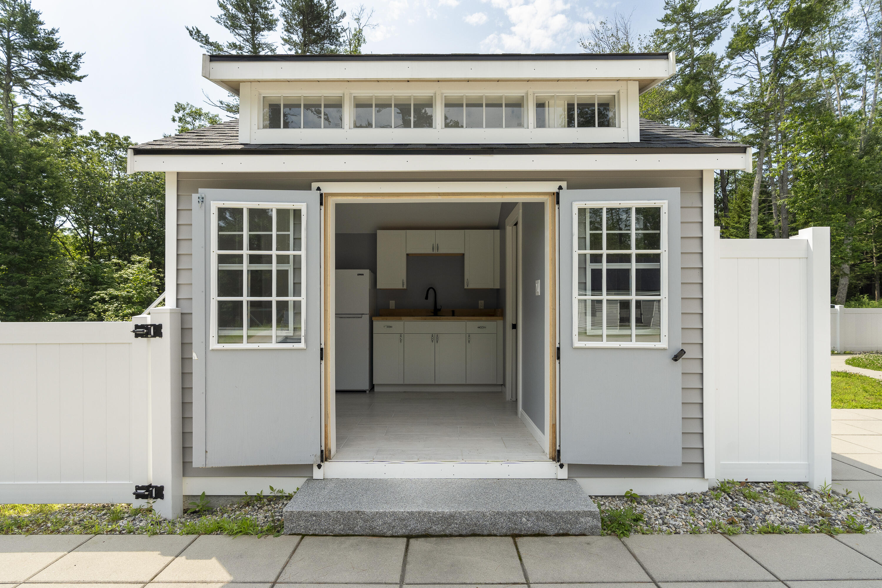 9 Bayview Drive