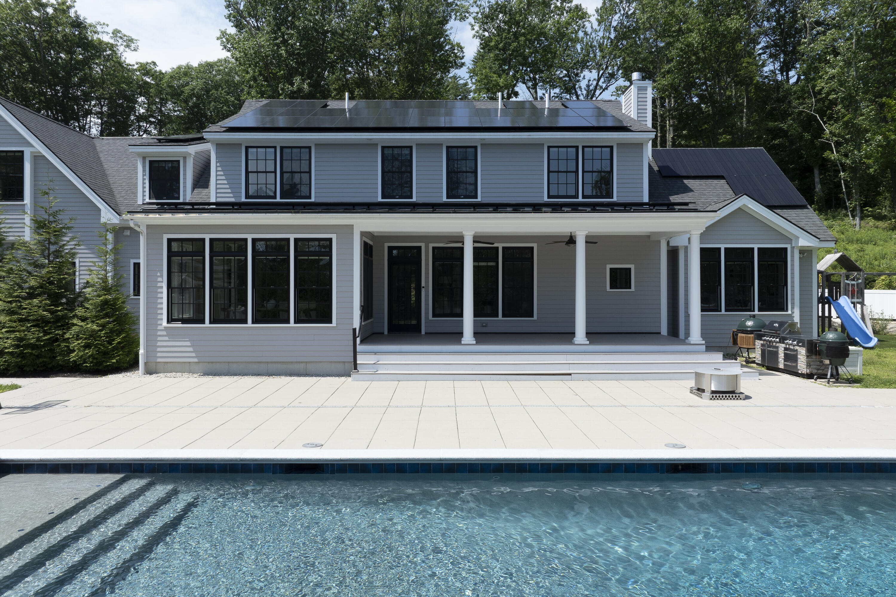 9 Bayview Drive