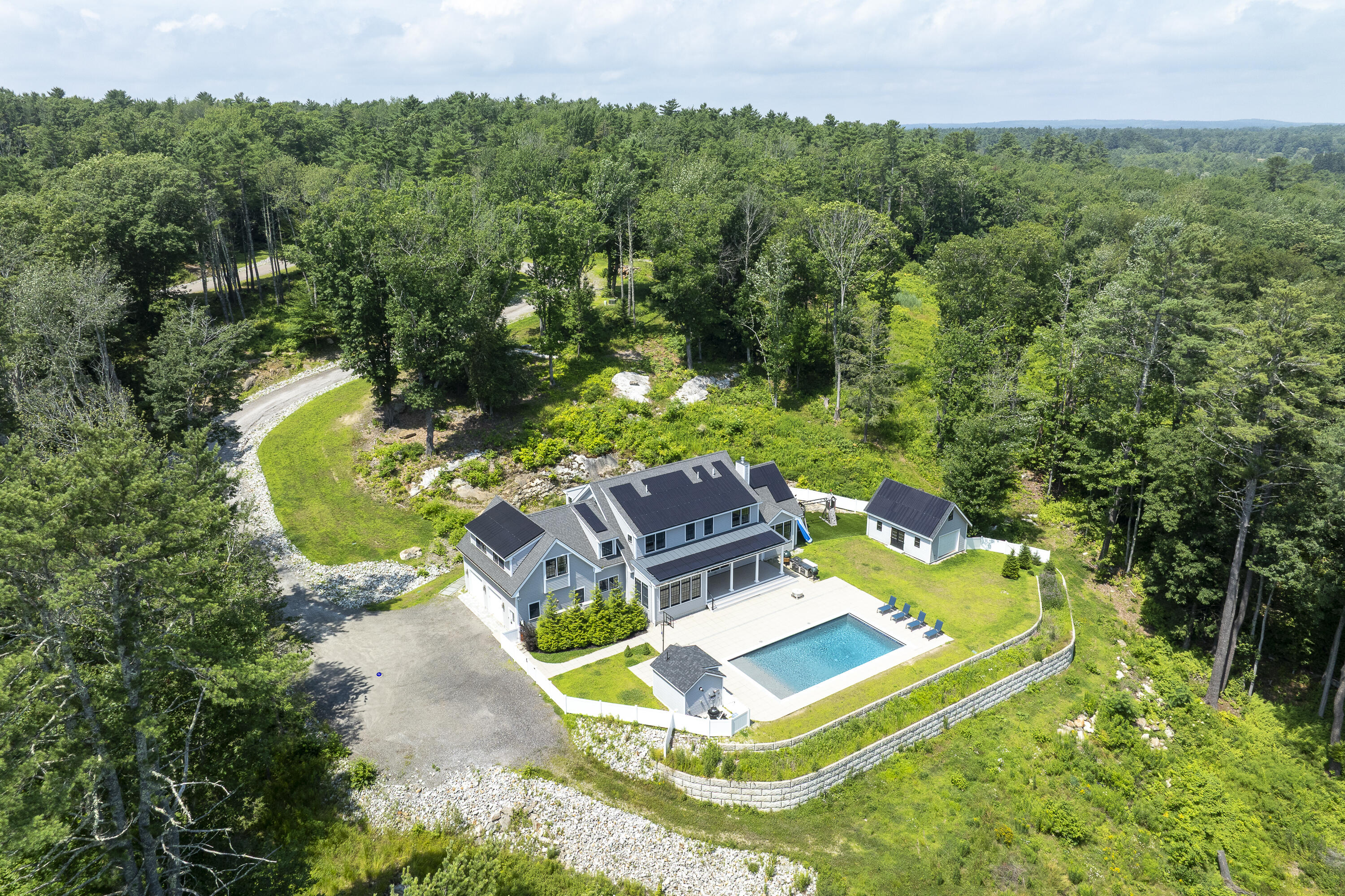 9 Bayview Drive