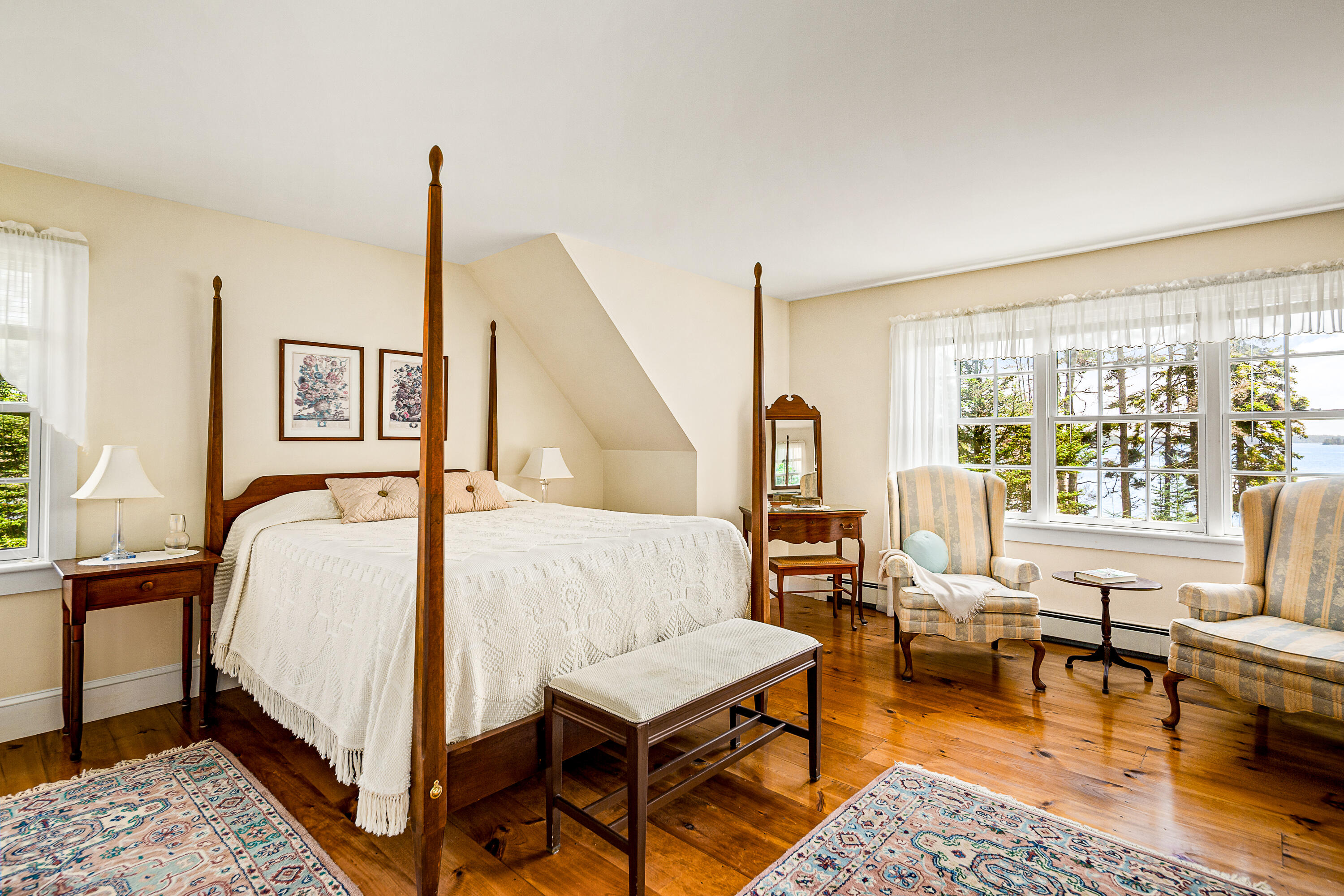 426 Ferry Road