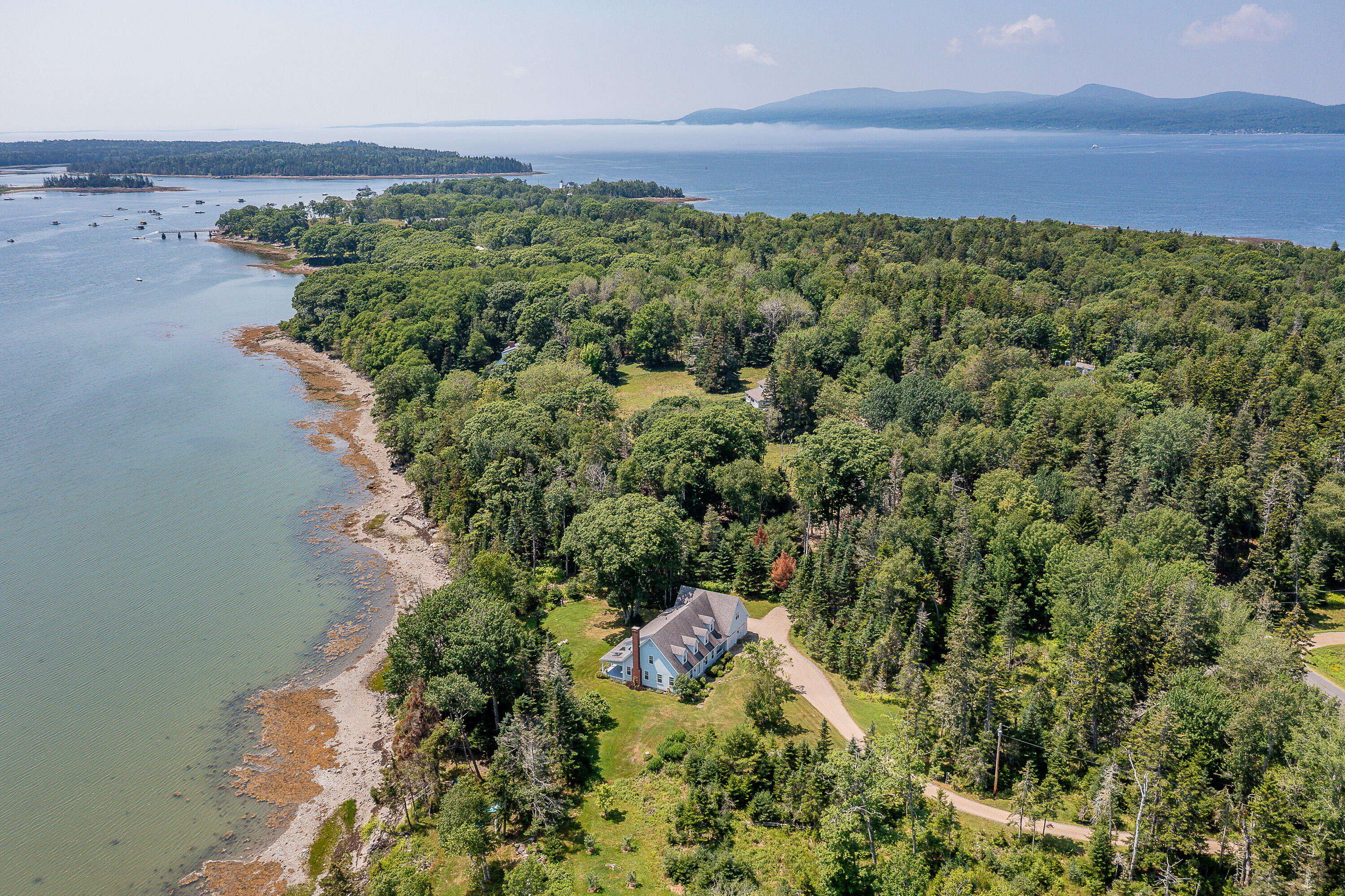 426 Ferry Road