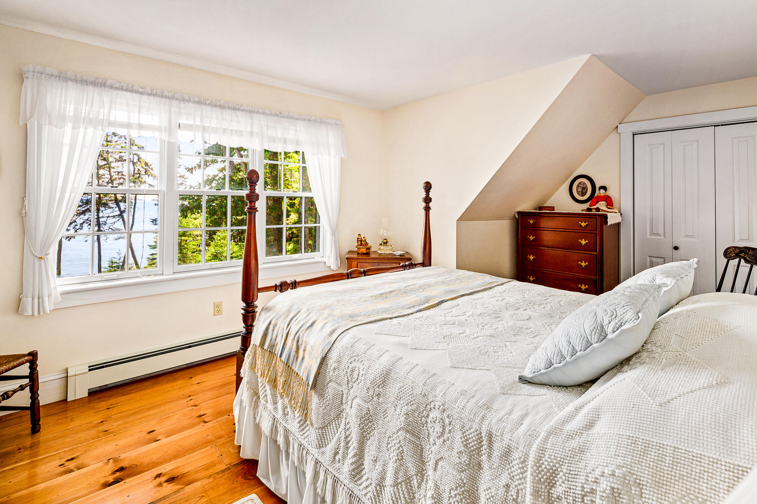 426 Ferry Road
