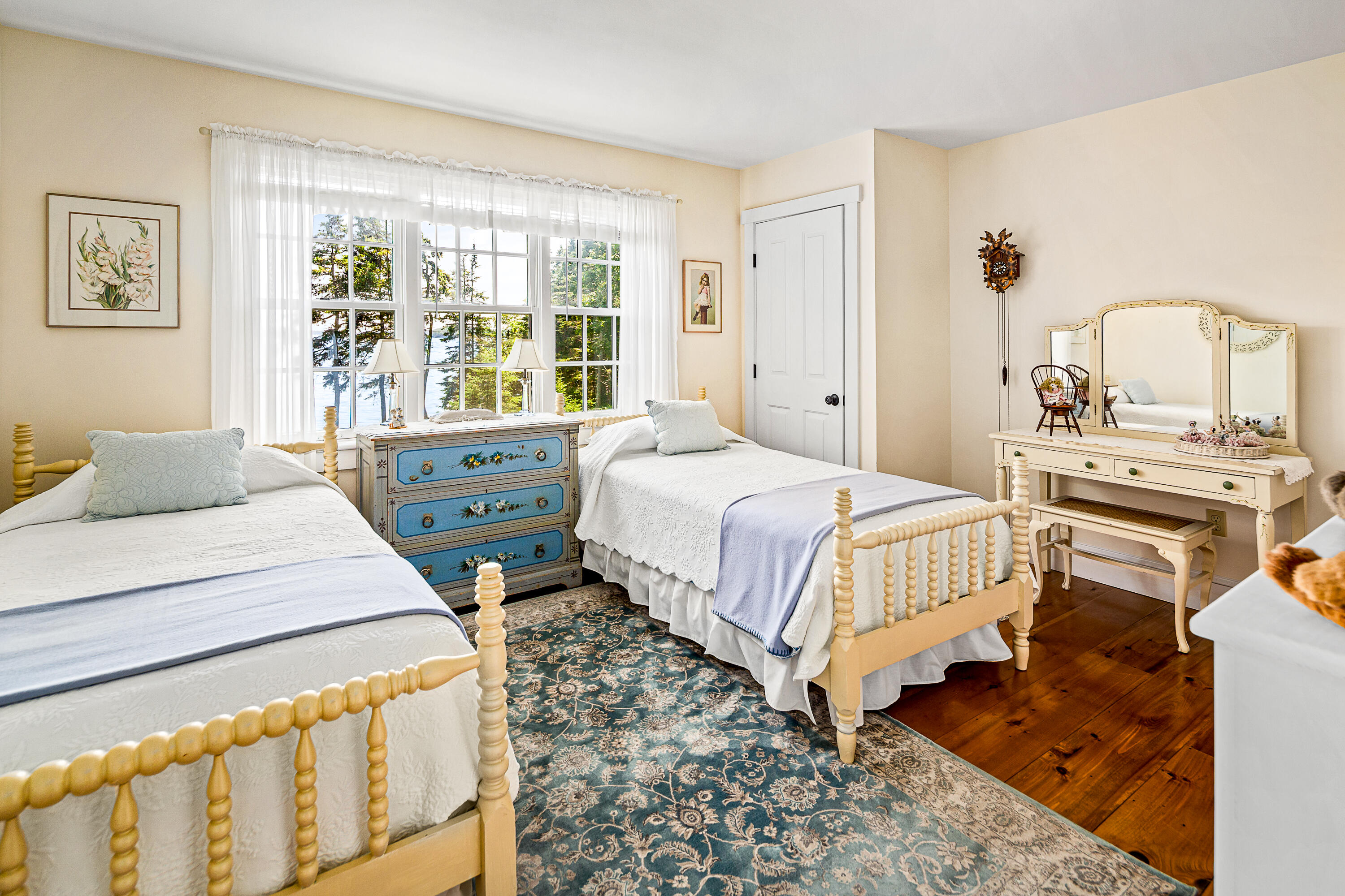 426 Ferry Road