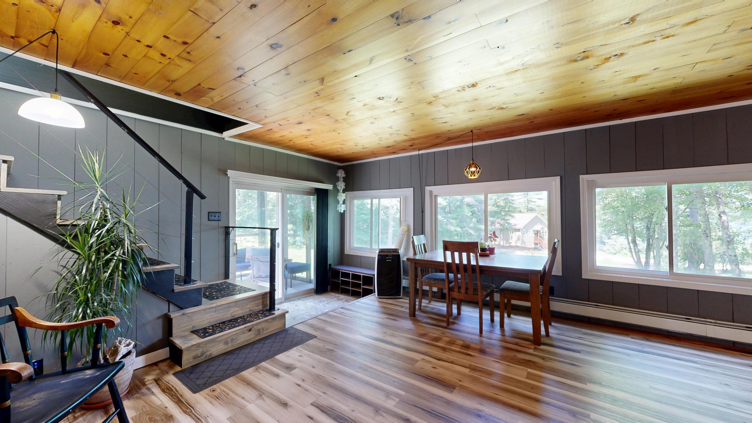 323 Bakerstown Road