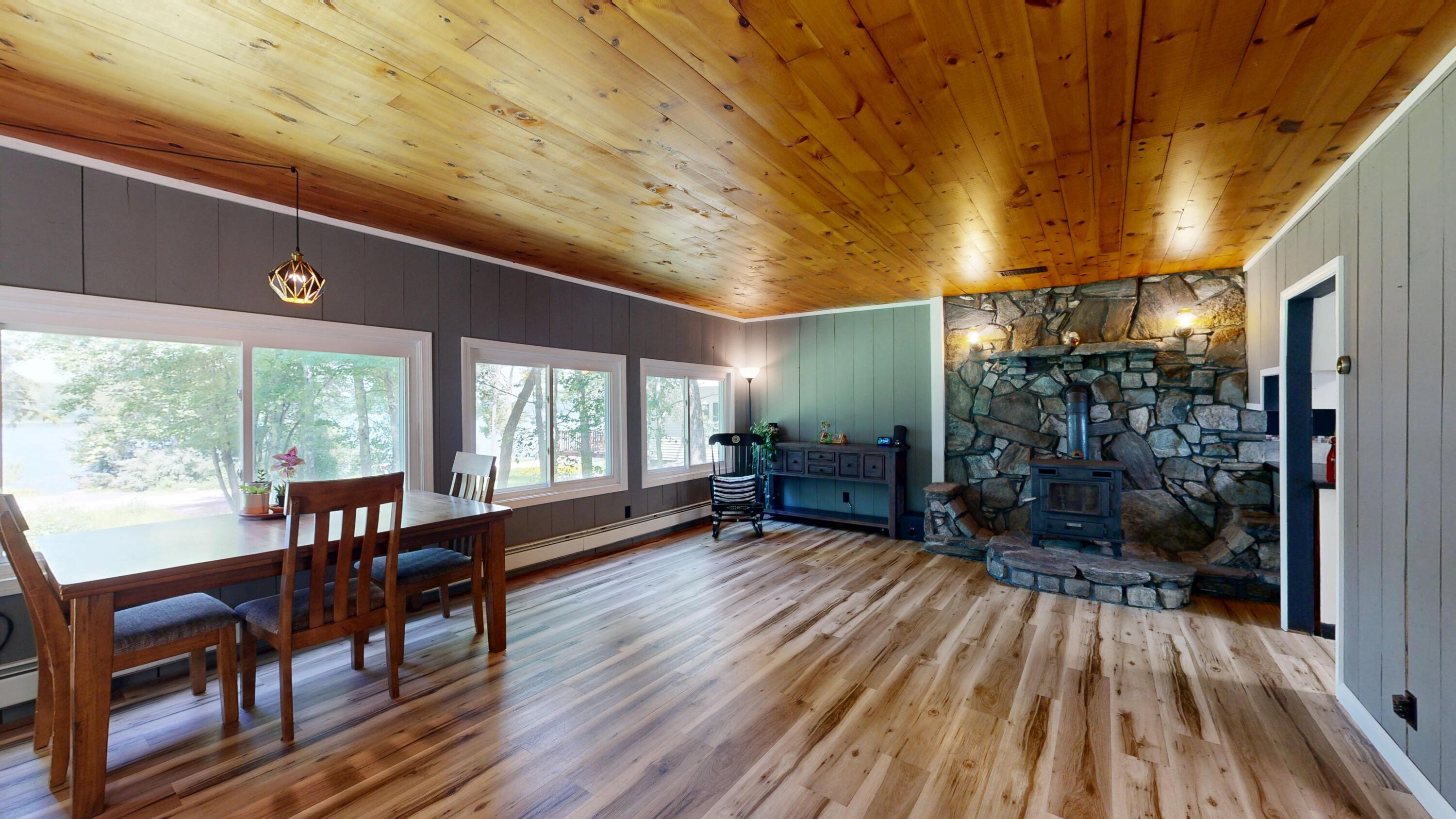 323 Bakerstown Road