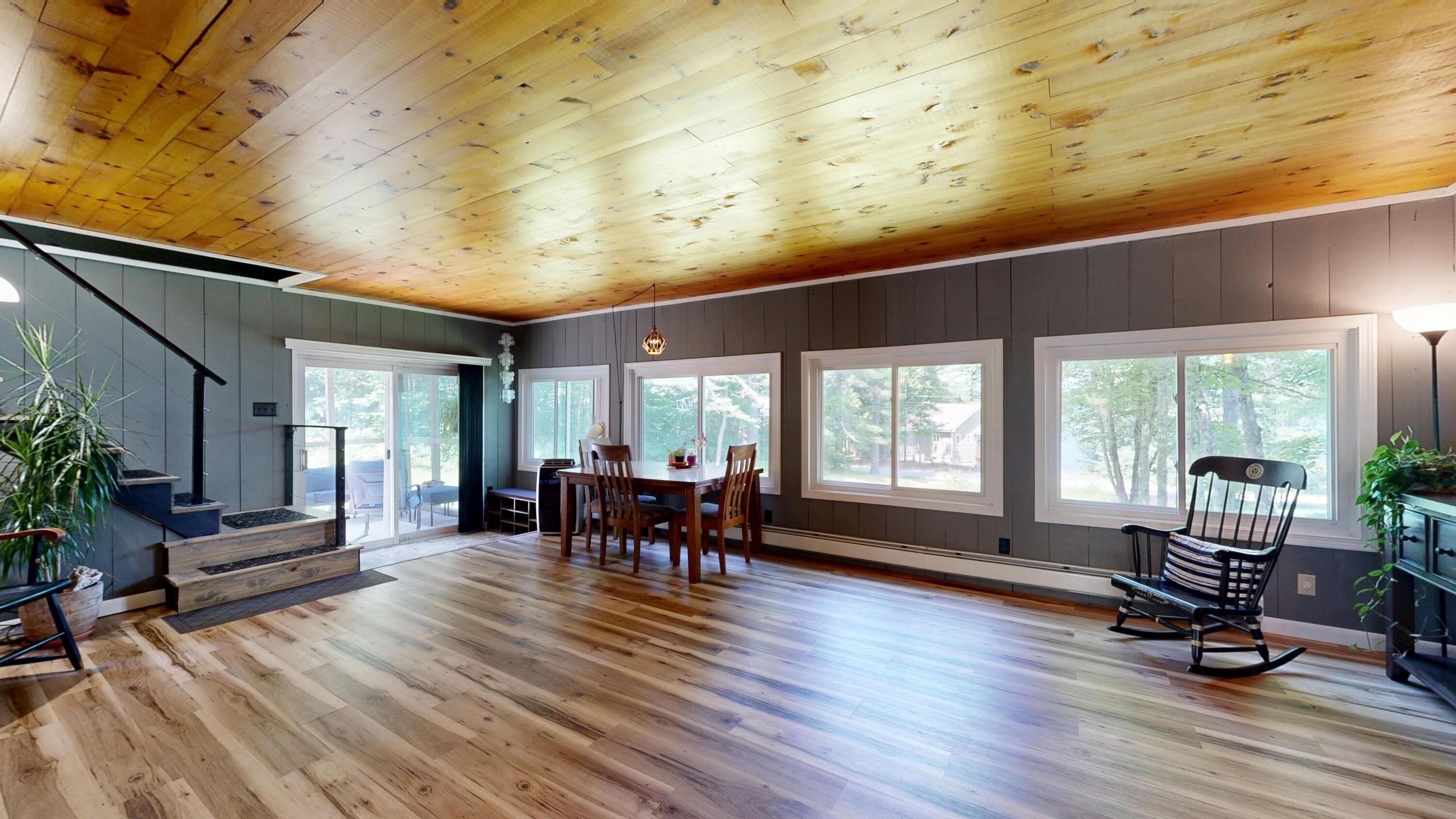 323 Bakerstown Road