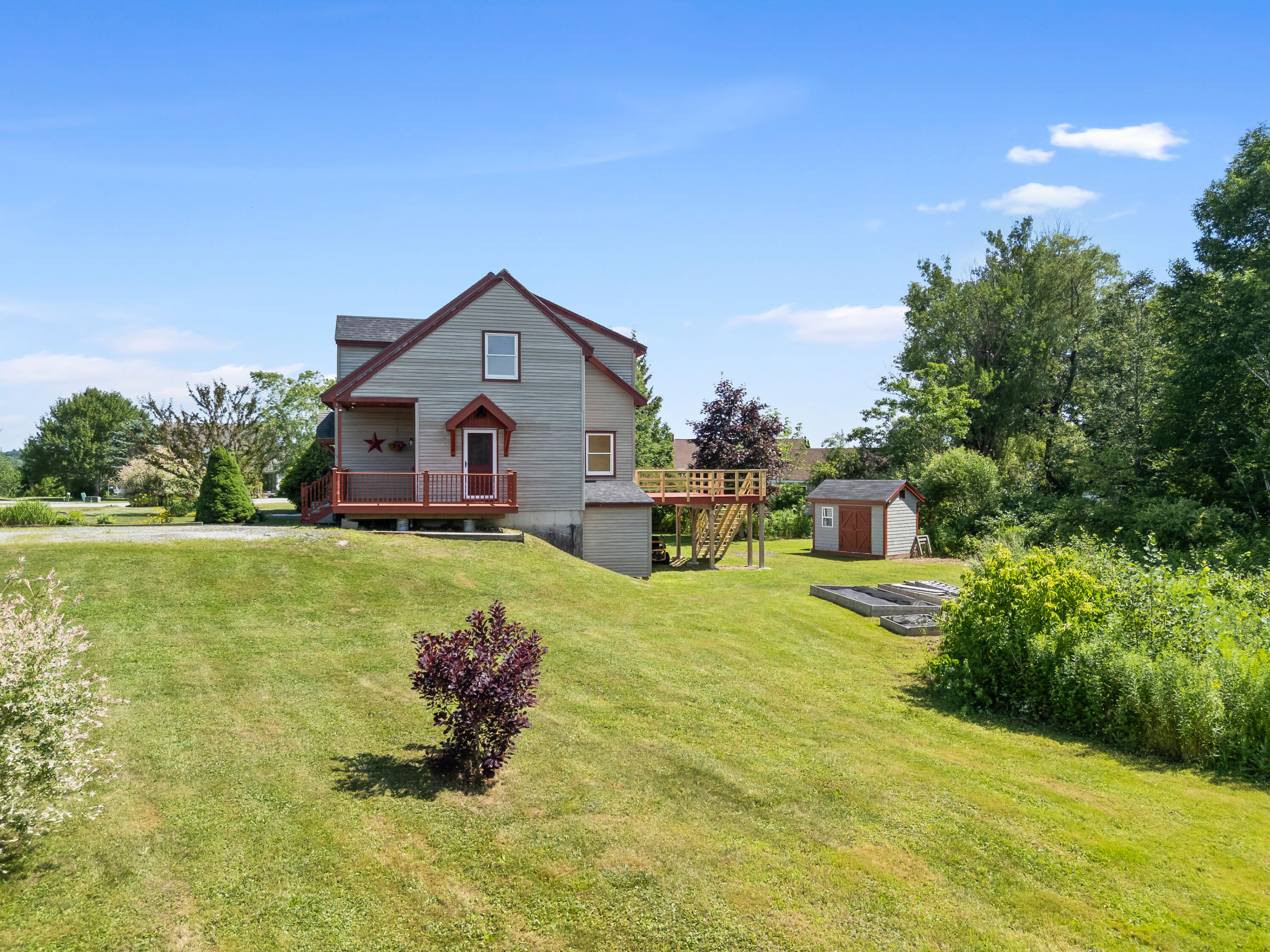53 Bobolink Lane
