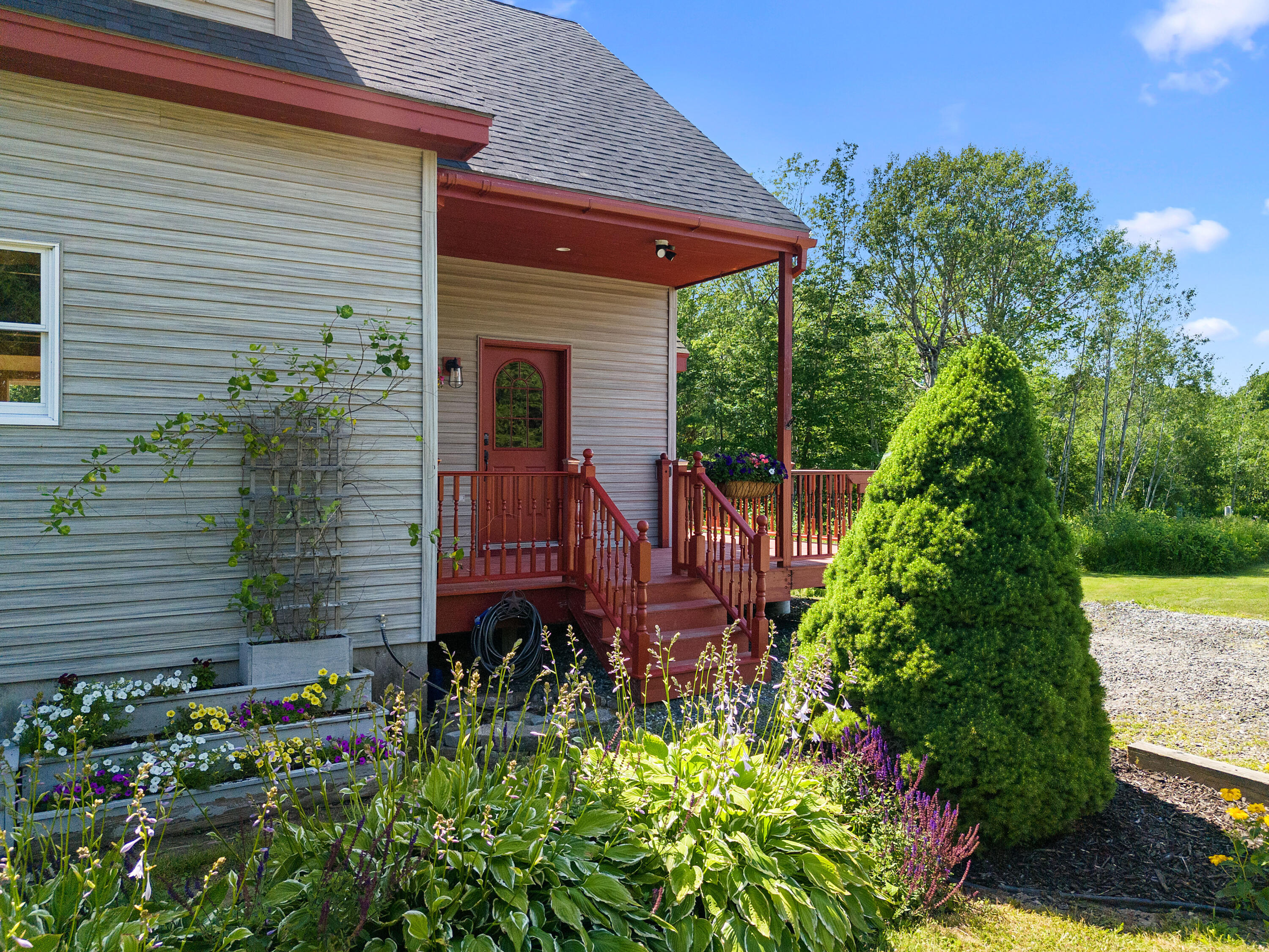 53 Bobolink Lane