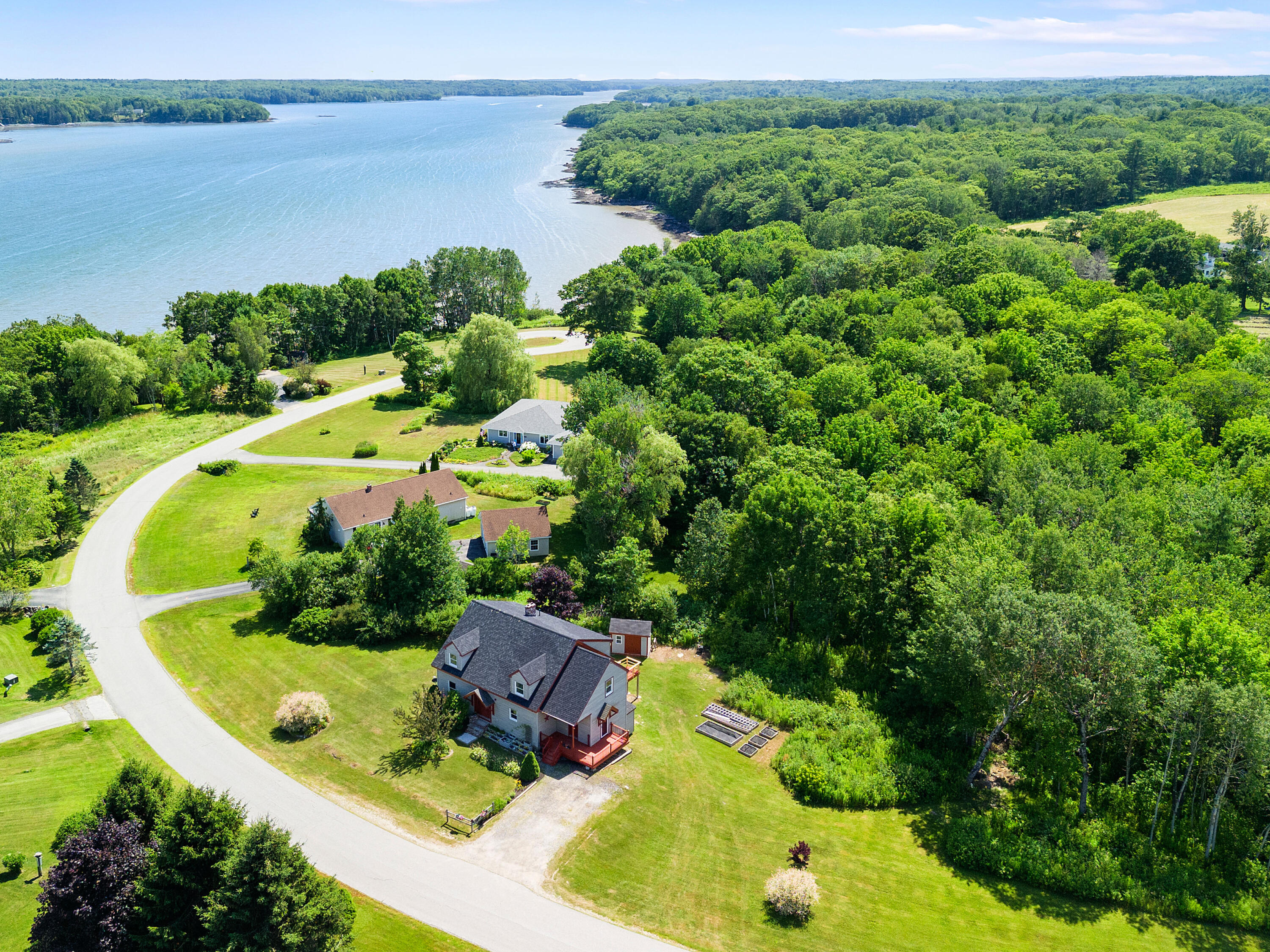 53 Bobolink Lane