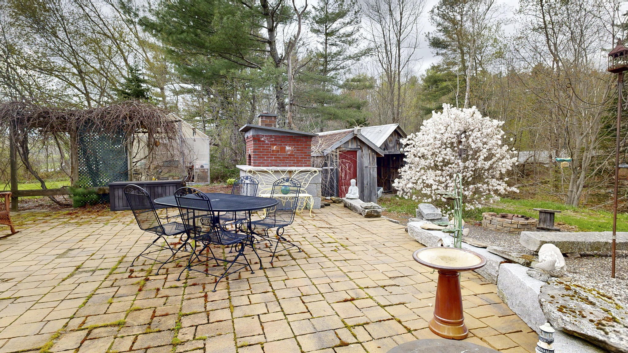 2529 Heald Highway