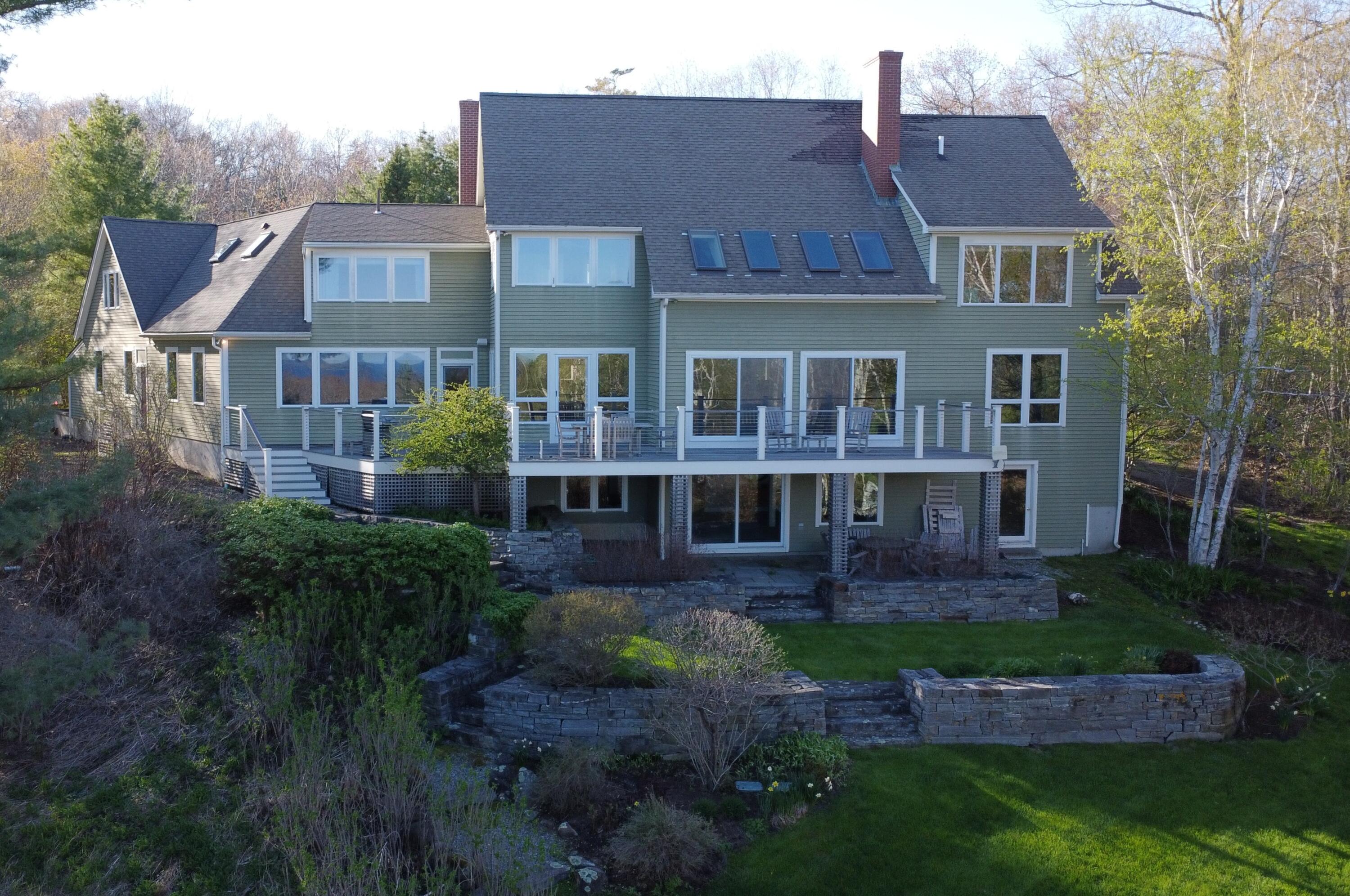 3 Lexington Lane